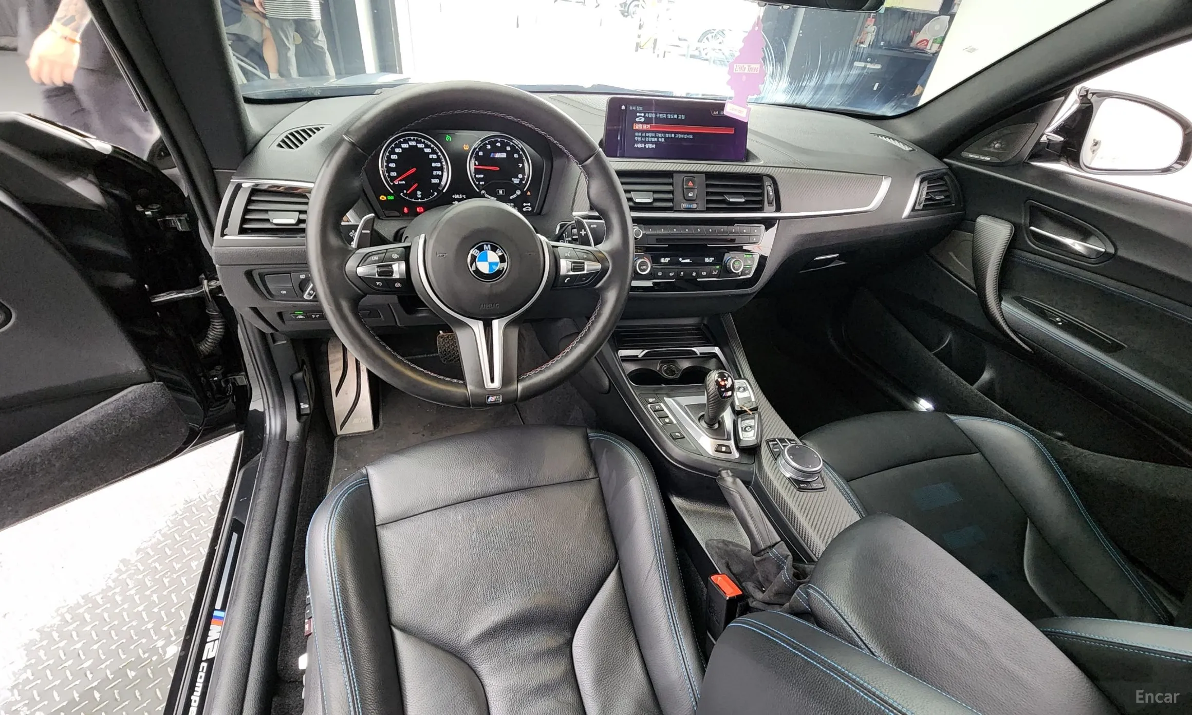 BMW M2 (F87) превью 4
