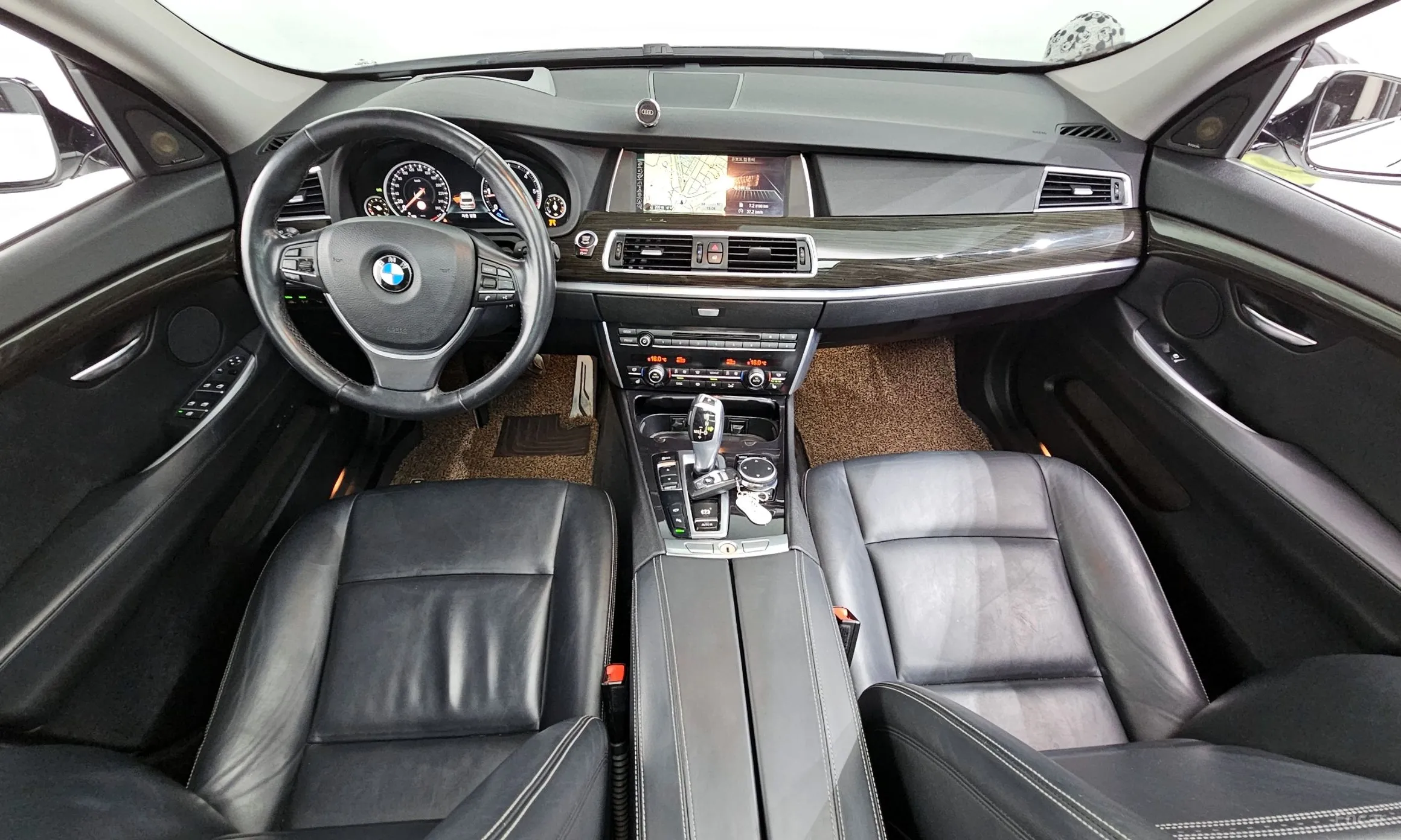 BMW 5 Series GT (F07) превью 4