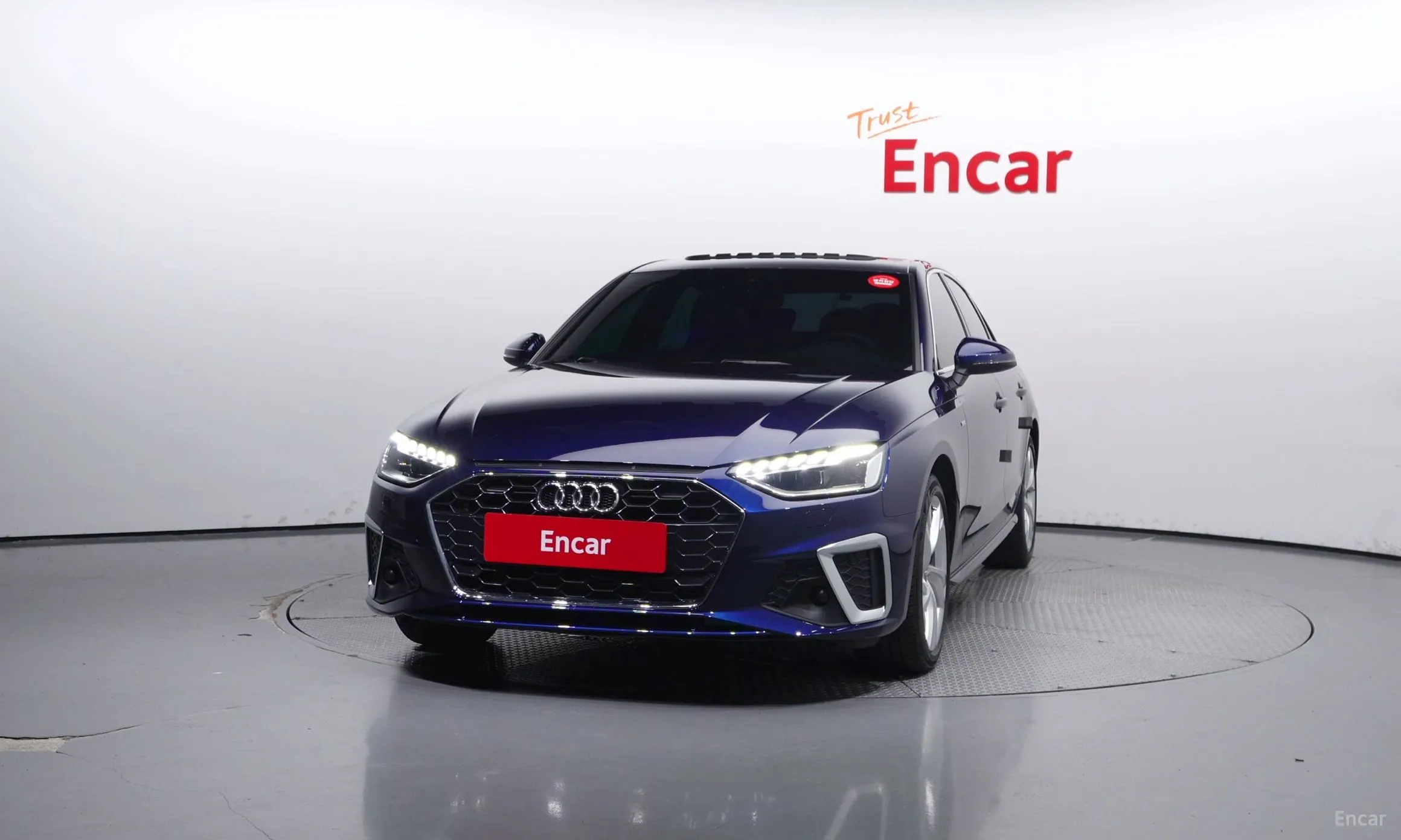 Audi A4 (B9) превью 2