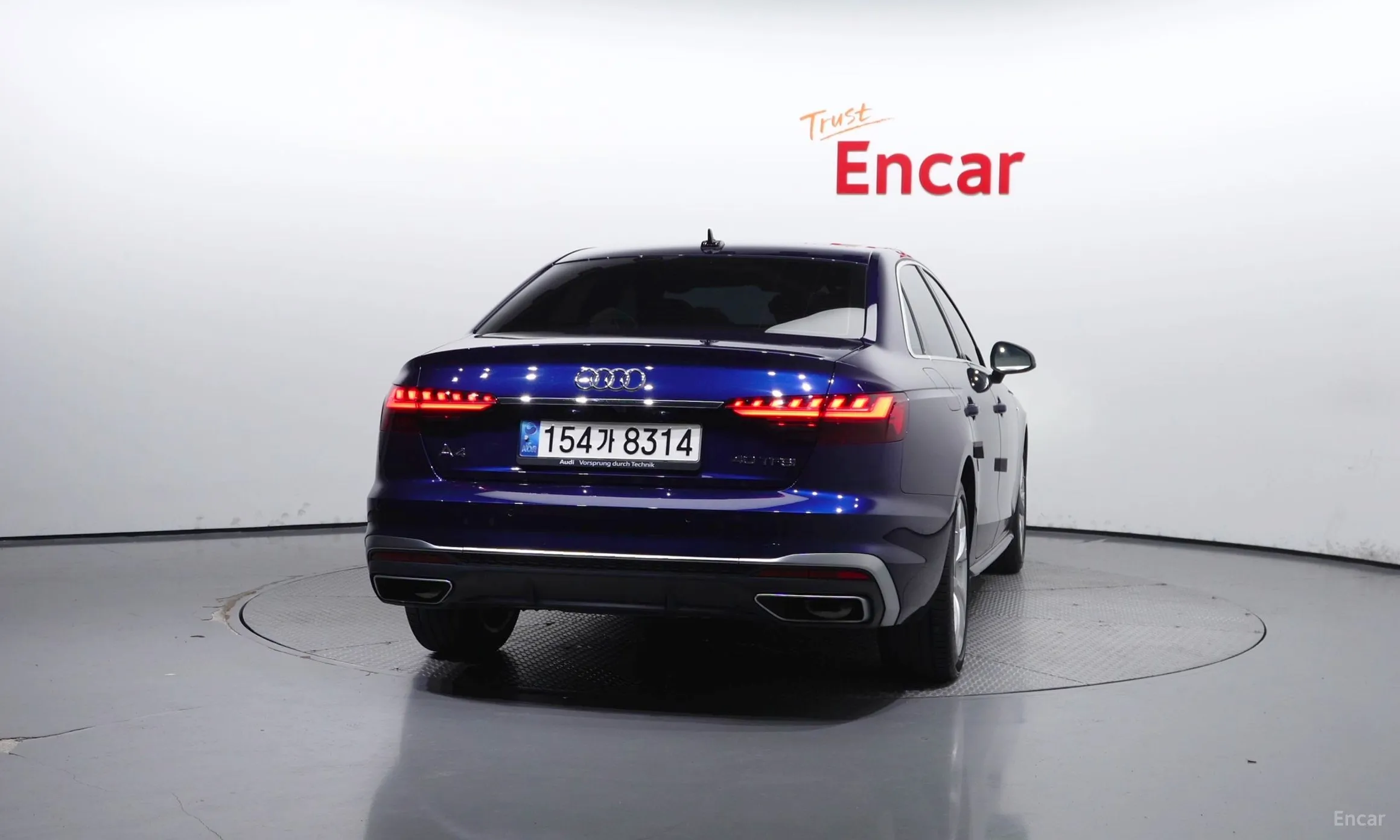 Audi A4 (B9) превью 3
