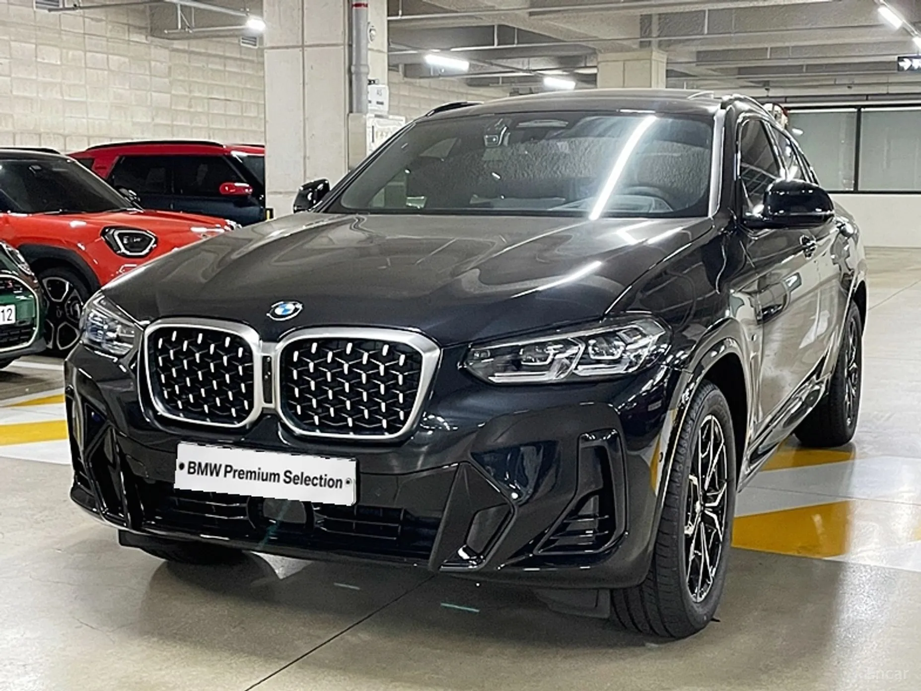 X4 (G02)