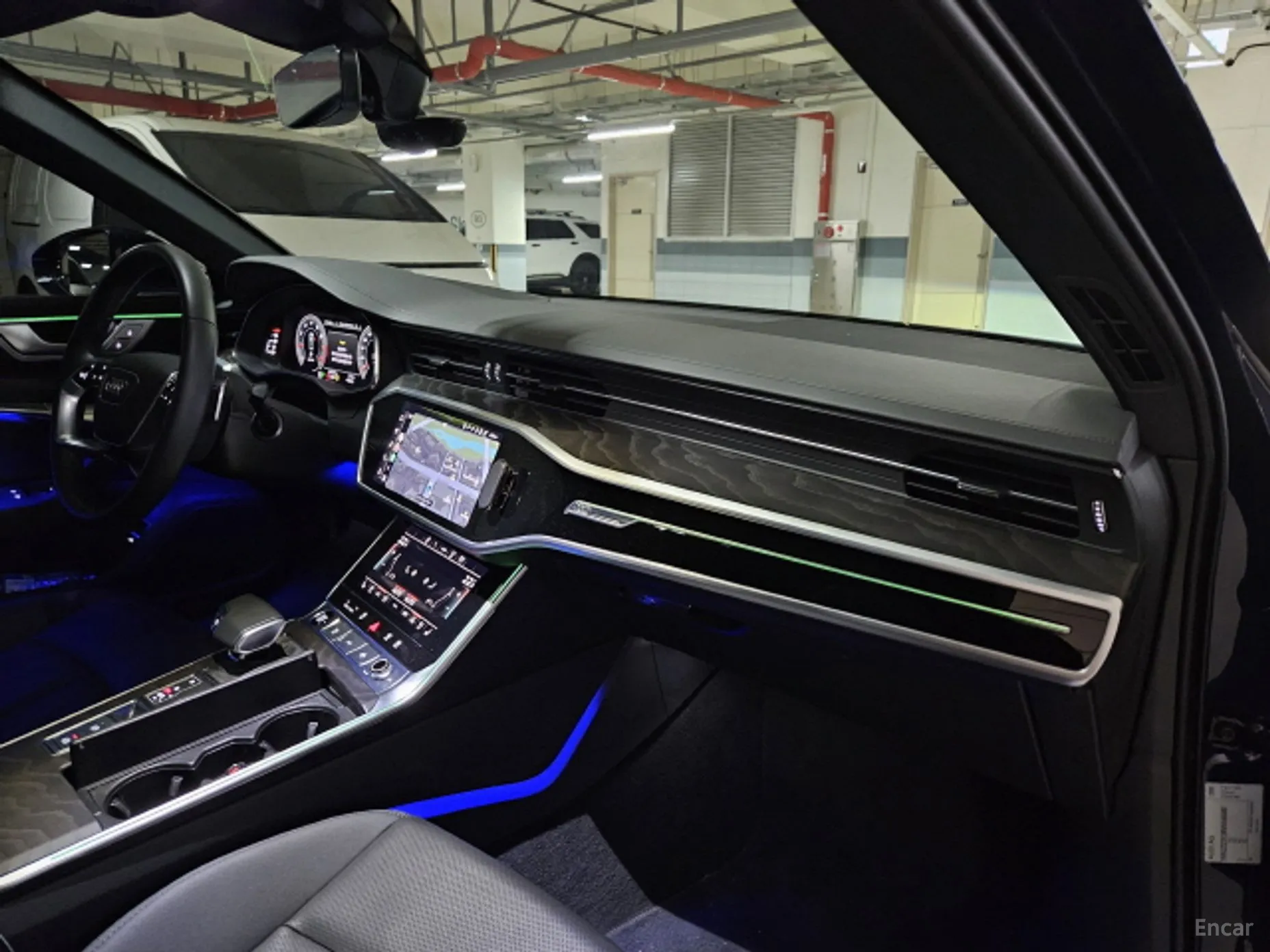 Audi A6 (C8) превью 4