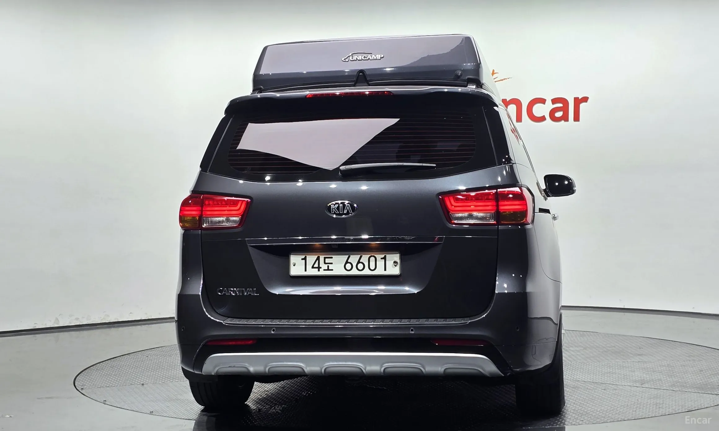 Kia Carnival превью 3