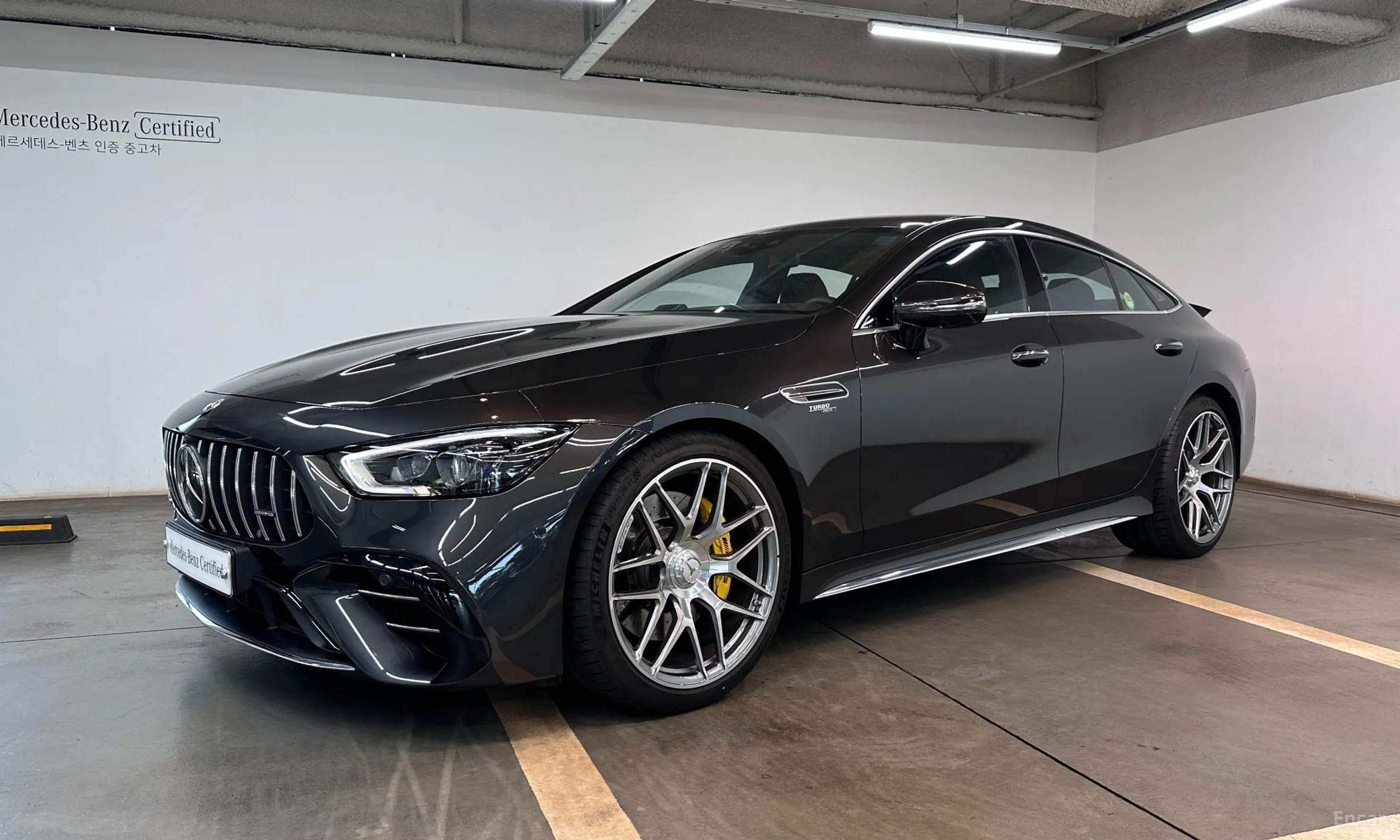 Mercedes Benz AMG GT