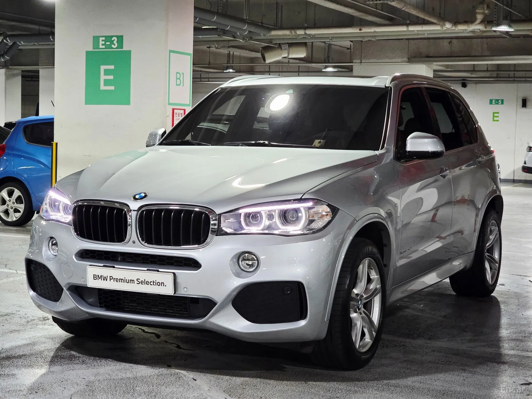 X5 (F15)