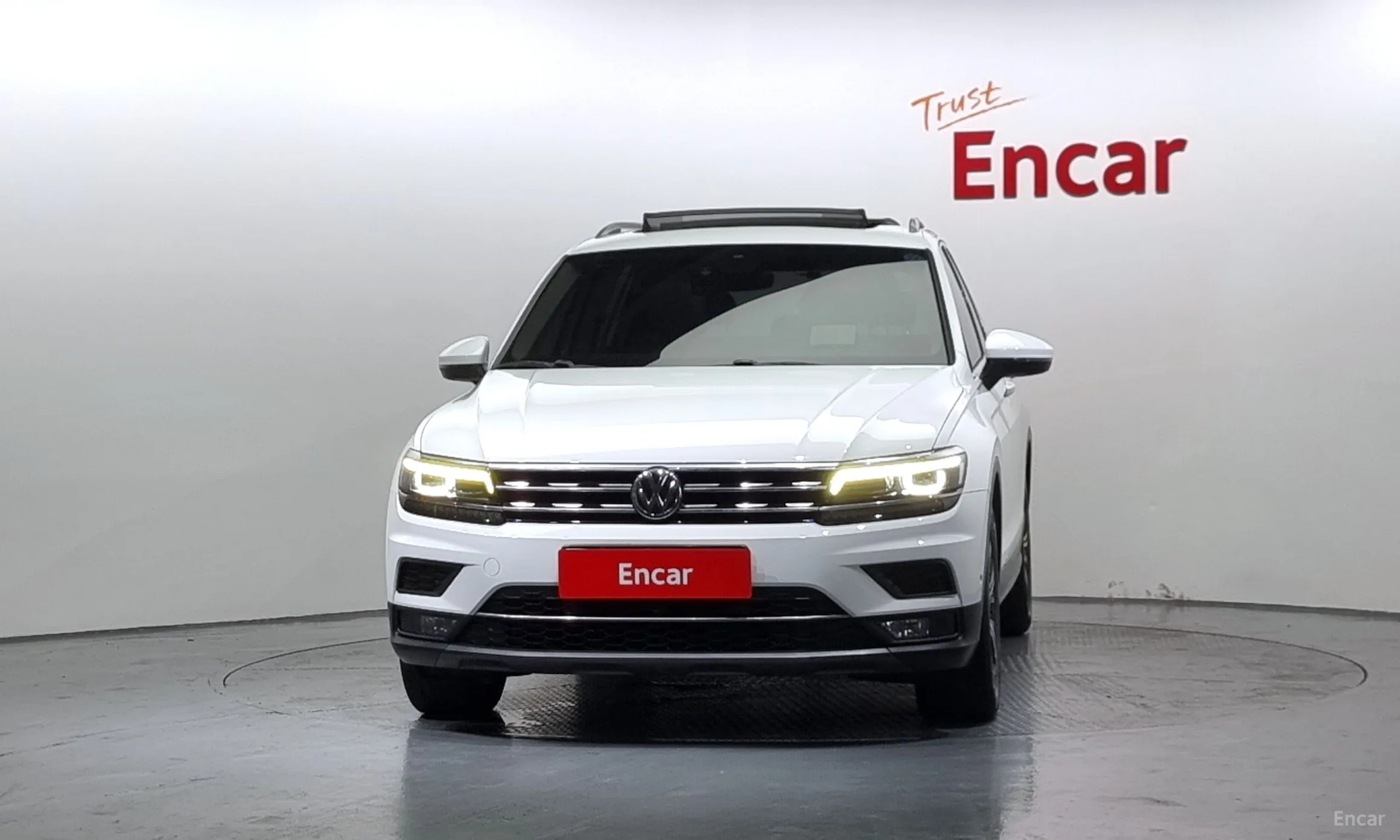 Volkswagen Tiguan 2nd Generation превью 2