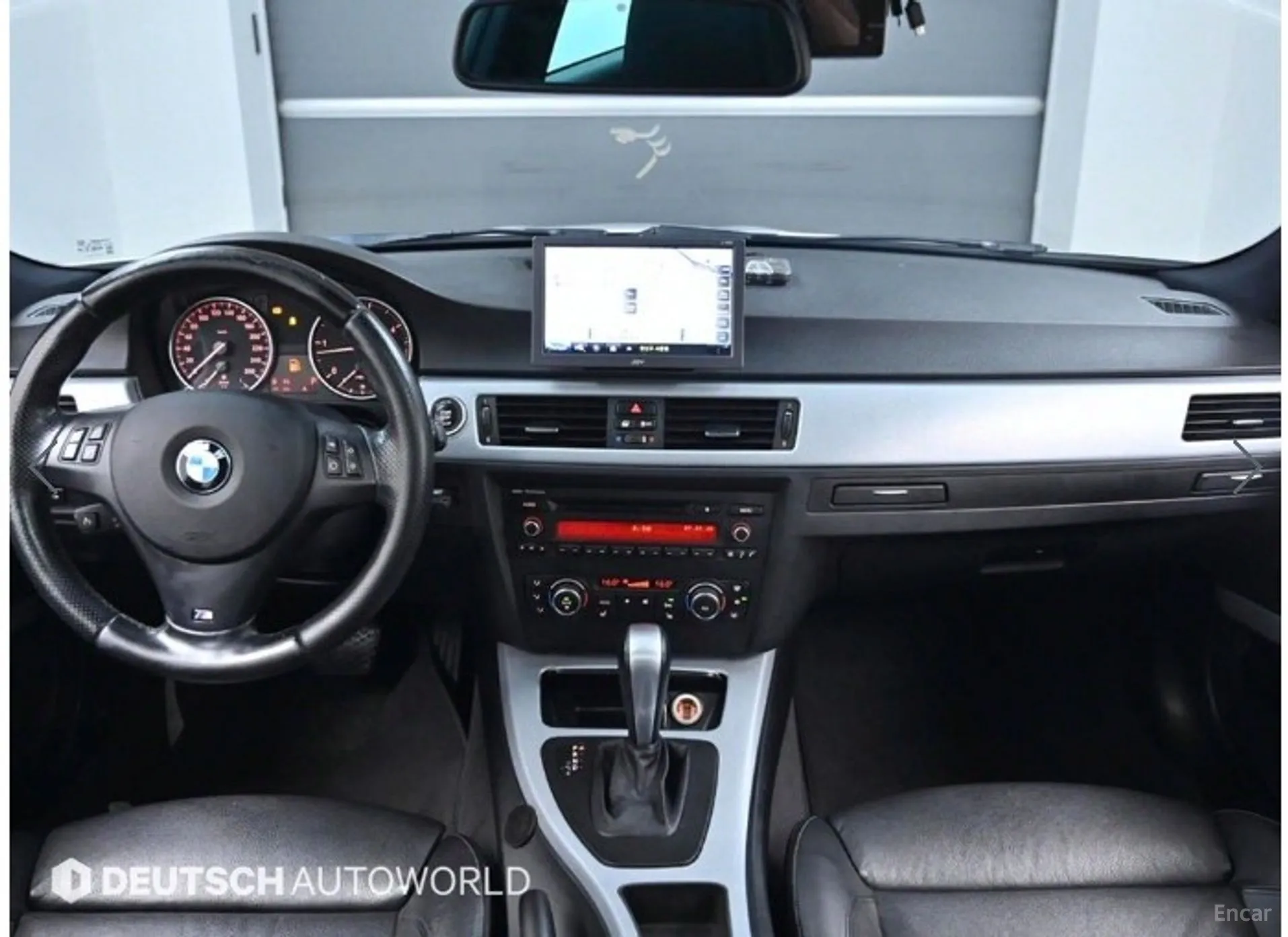 BMW 3 Series (E90) превью 4