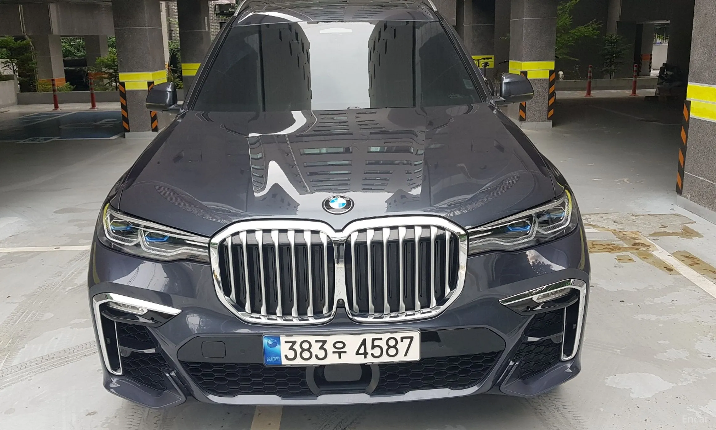 BMW X7 (G07)