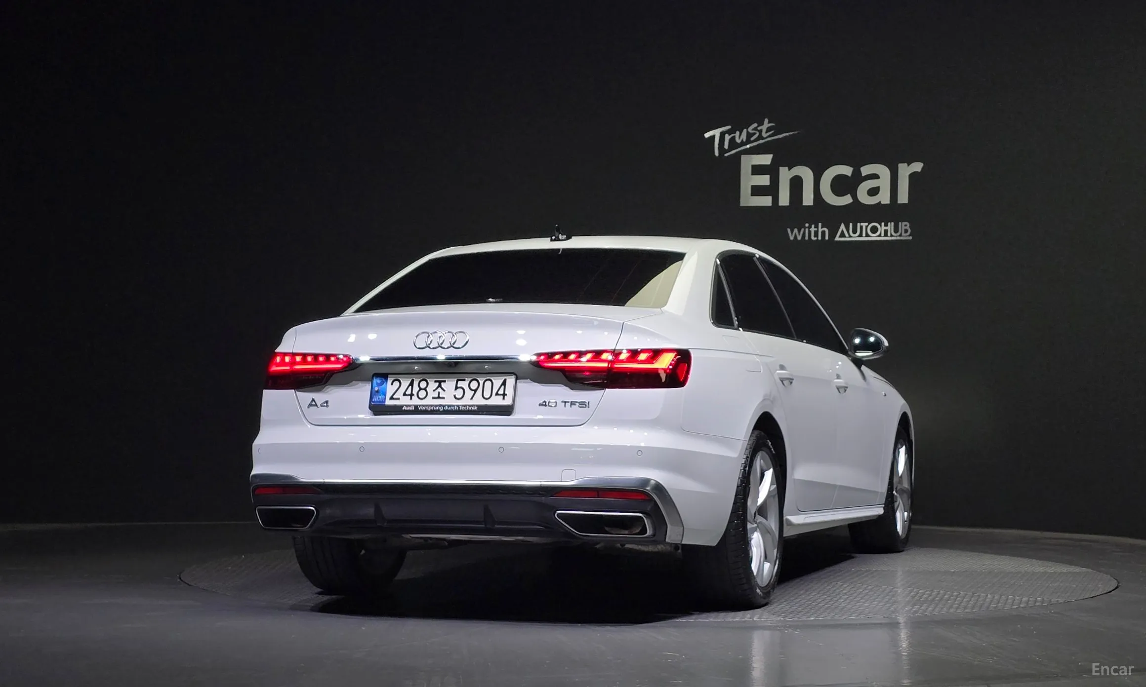 Audi A4 (B9) превью 3