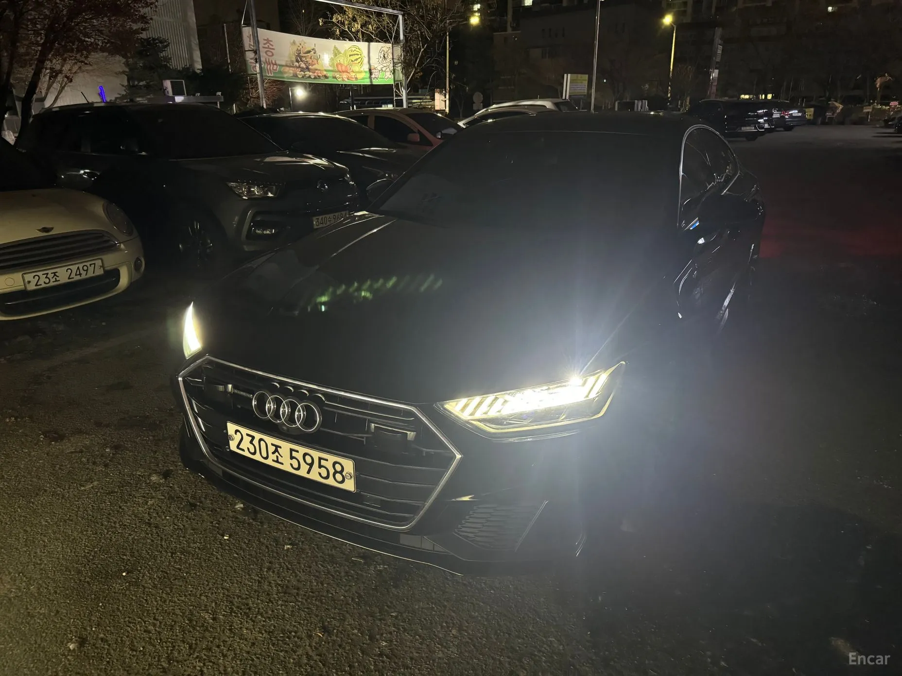 Audi A7 (4K)