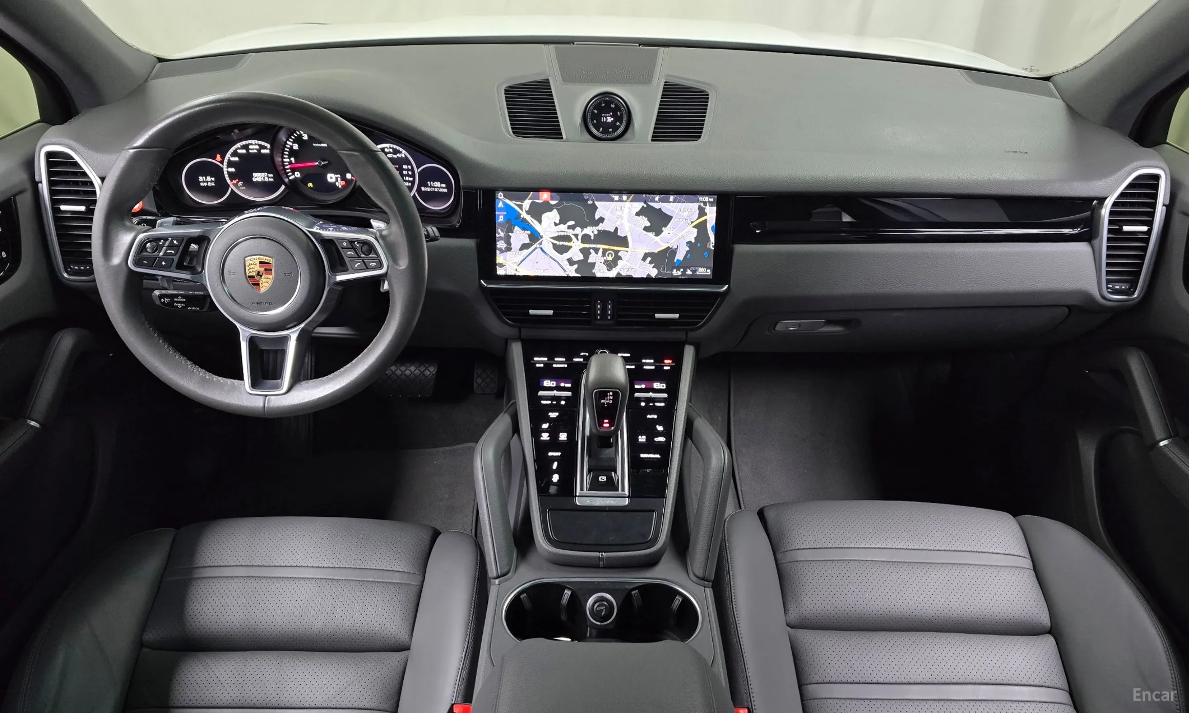 Porsche Cayenne (PO536) превью 4