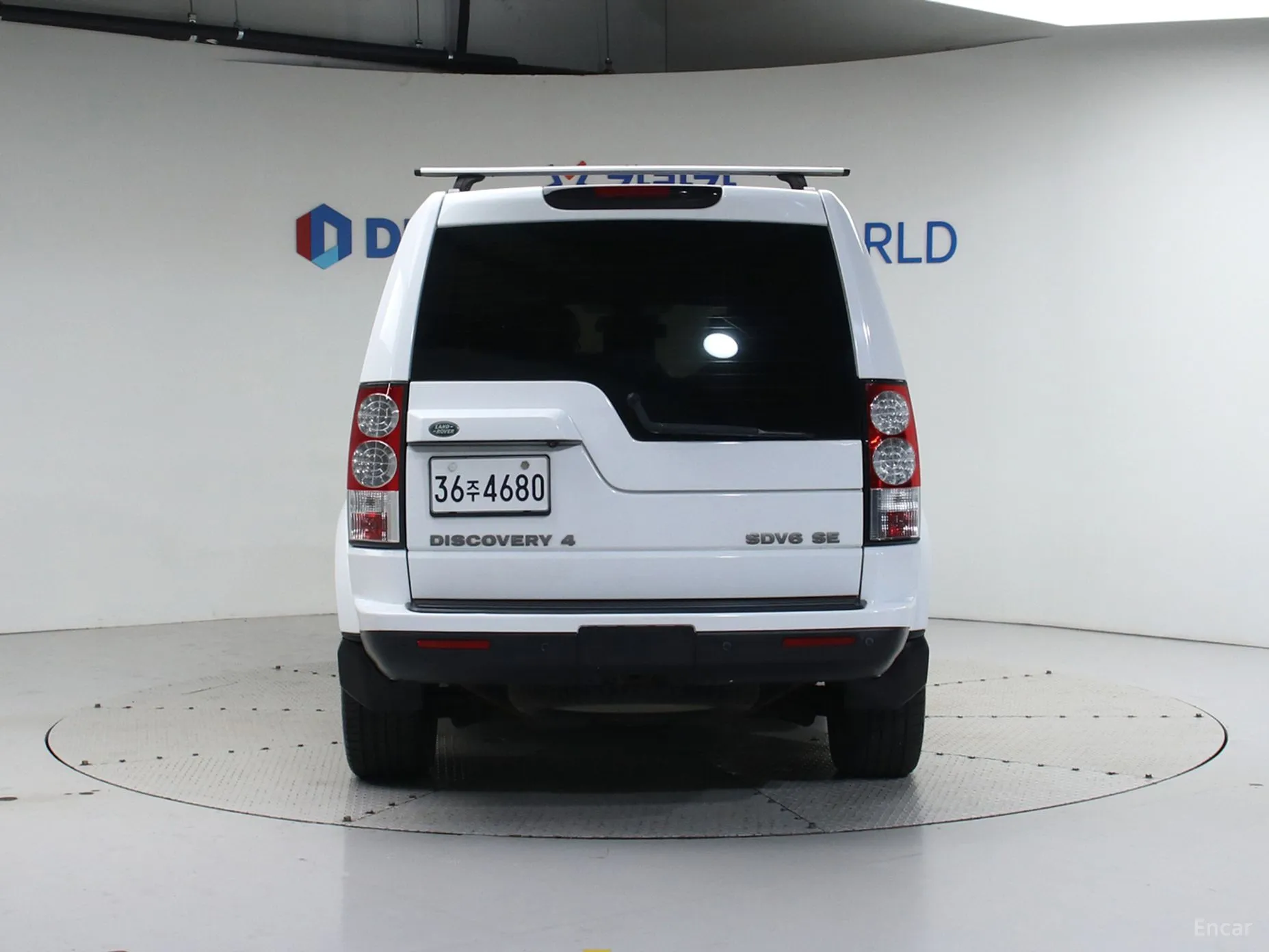 Land Rover Discovery 4 превью 3
