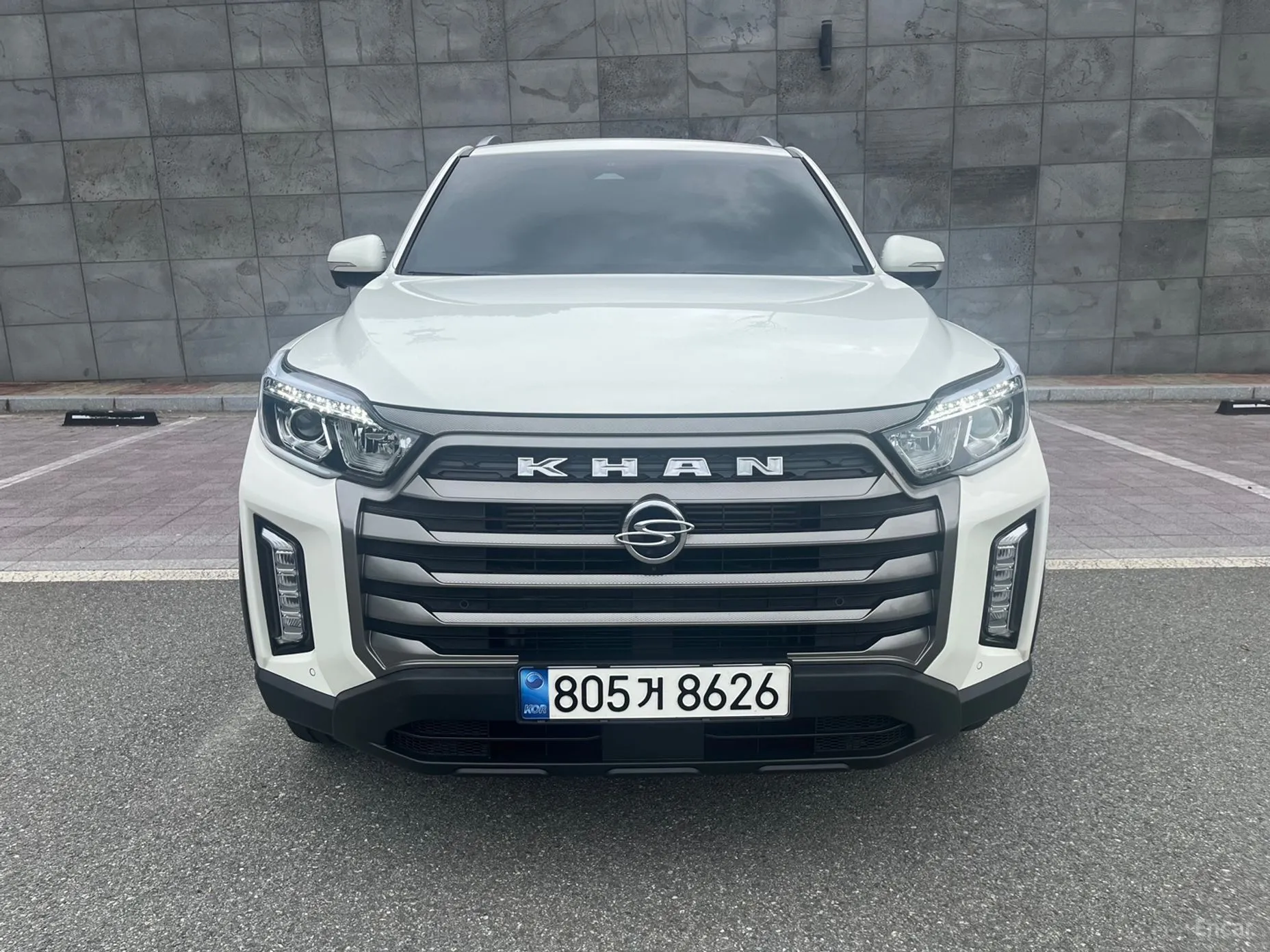 Rexton Sports Khan