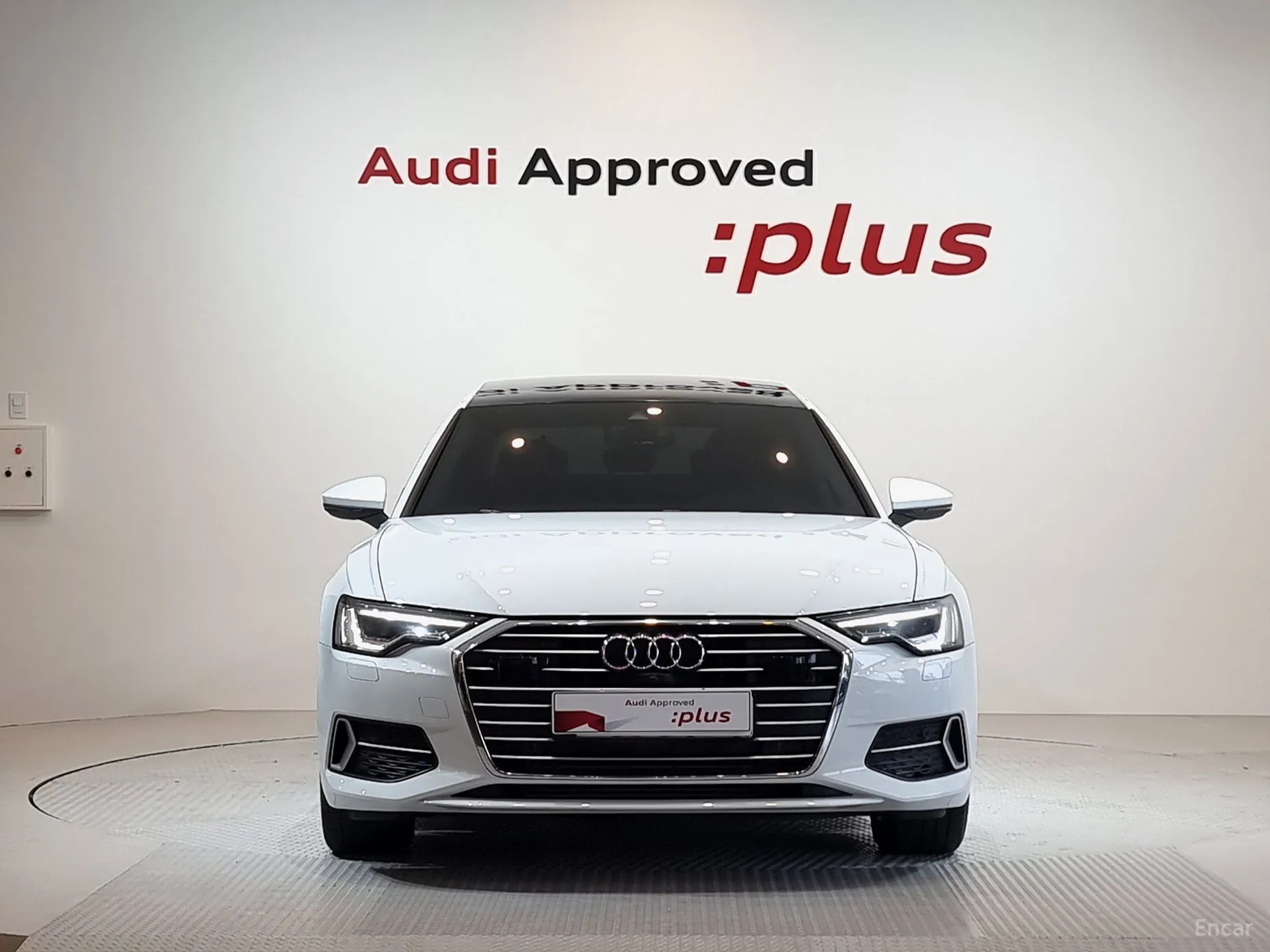 Audi A6 (C8) превью 2
