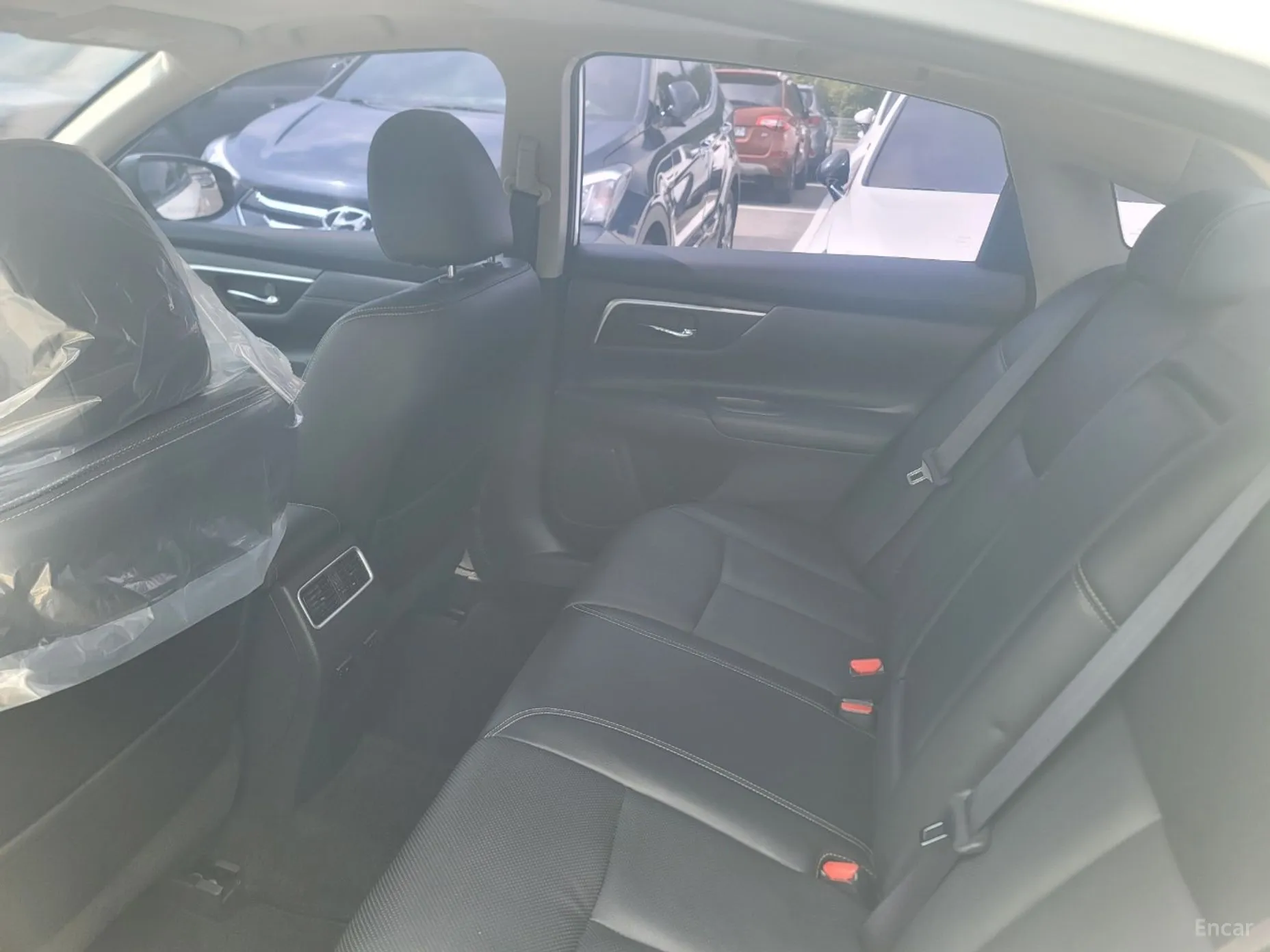 Nissan Altima превью 11