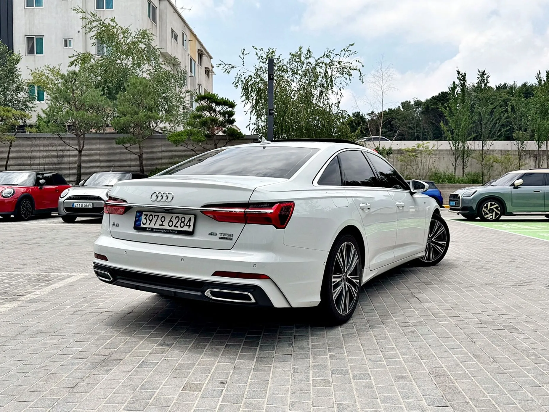 Audi A6 (C8) превью 3