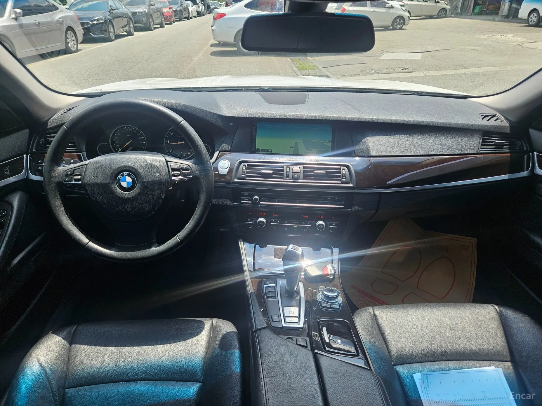 BMW 5 Series (F10) превью 4