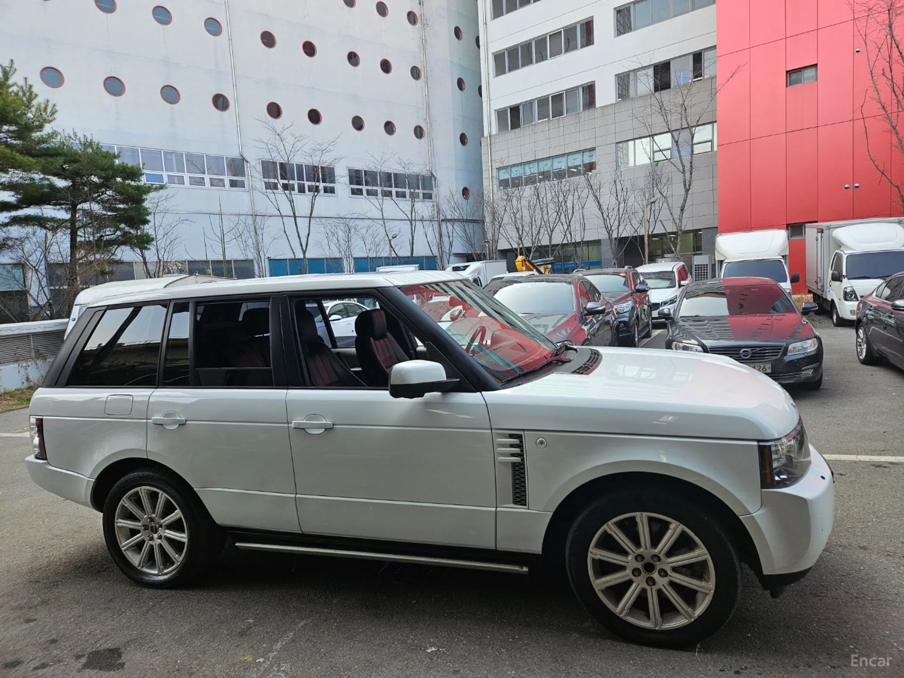 Land Rover Range Rover превью 3