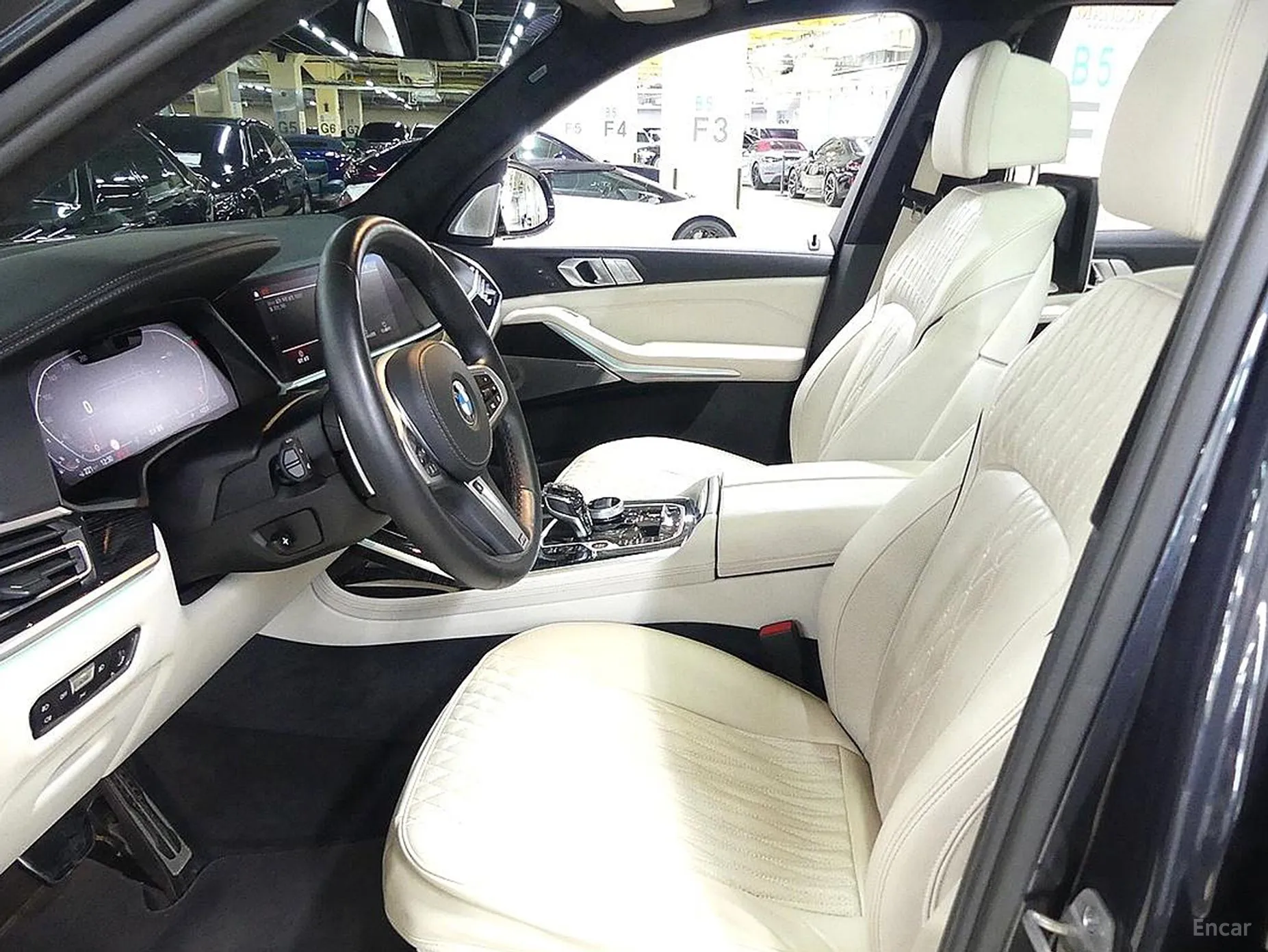 BMW X7 (G07) превью 4