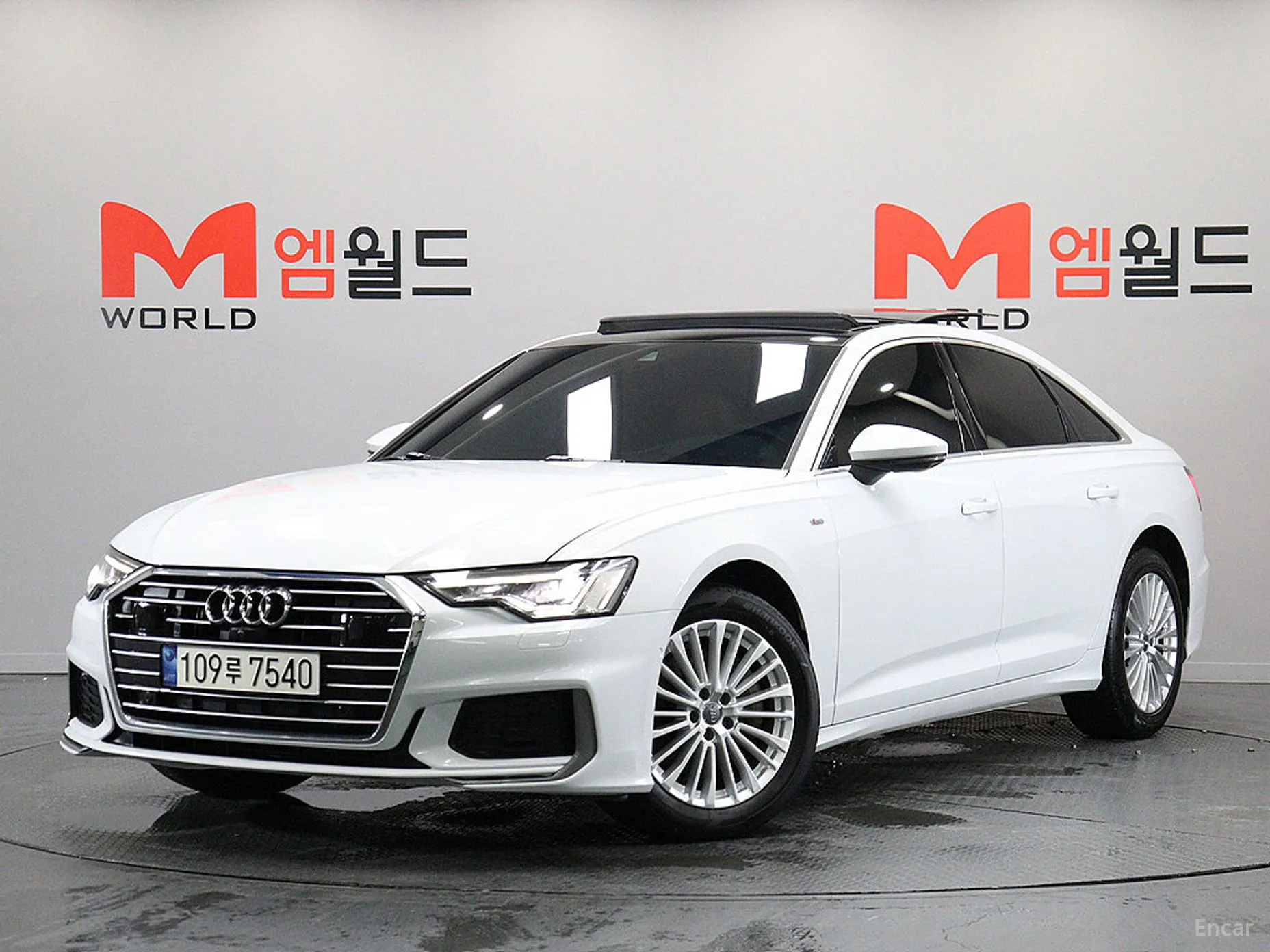 Audi A6 (C8) превью 2