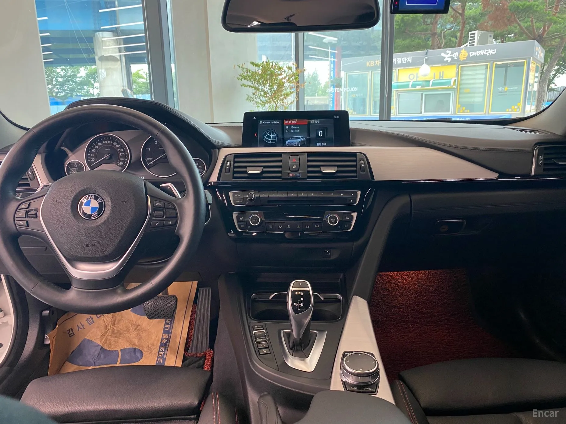 BMW Series 4 (F32) превью 4