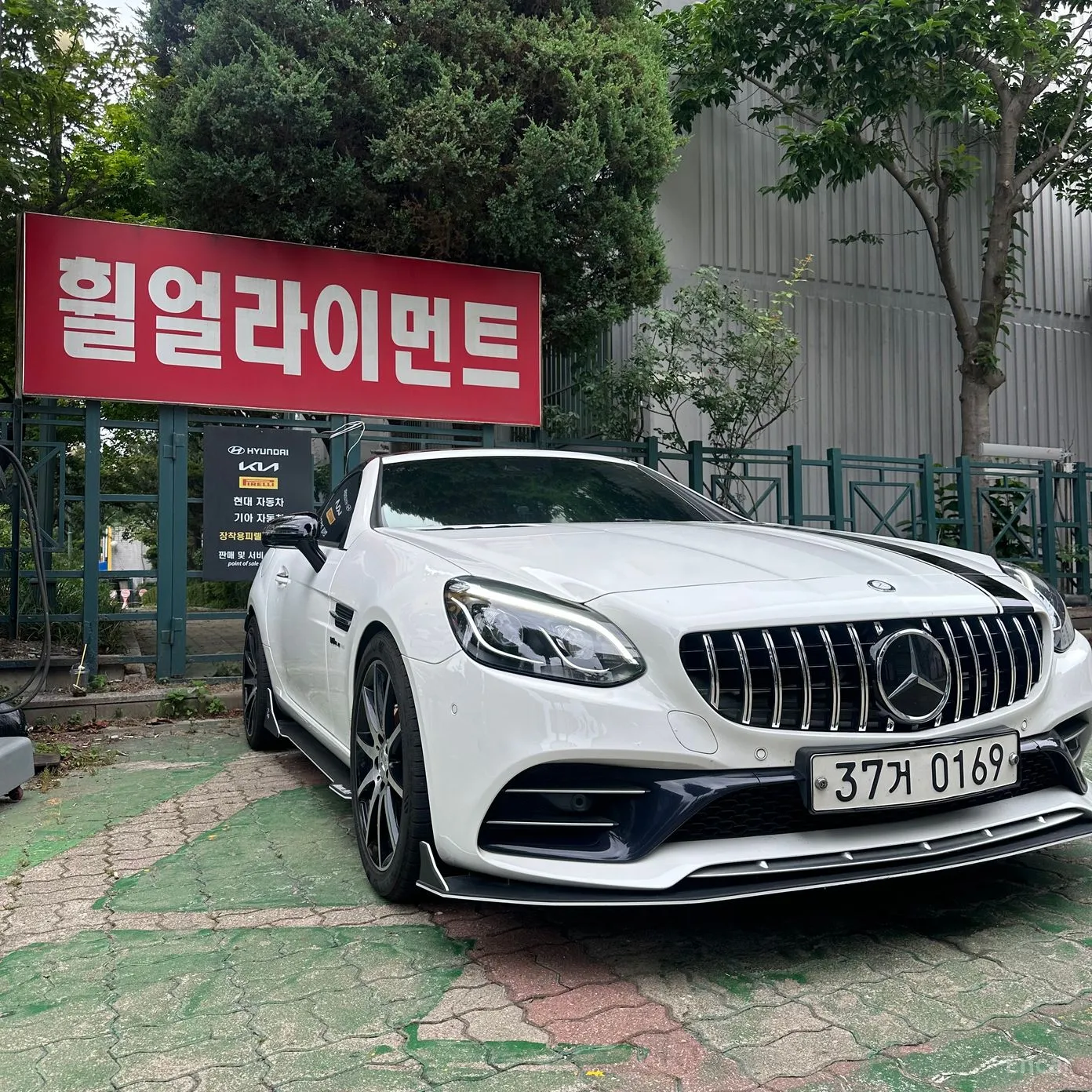 Mercedes Benz SLC-Class R172