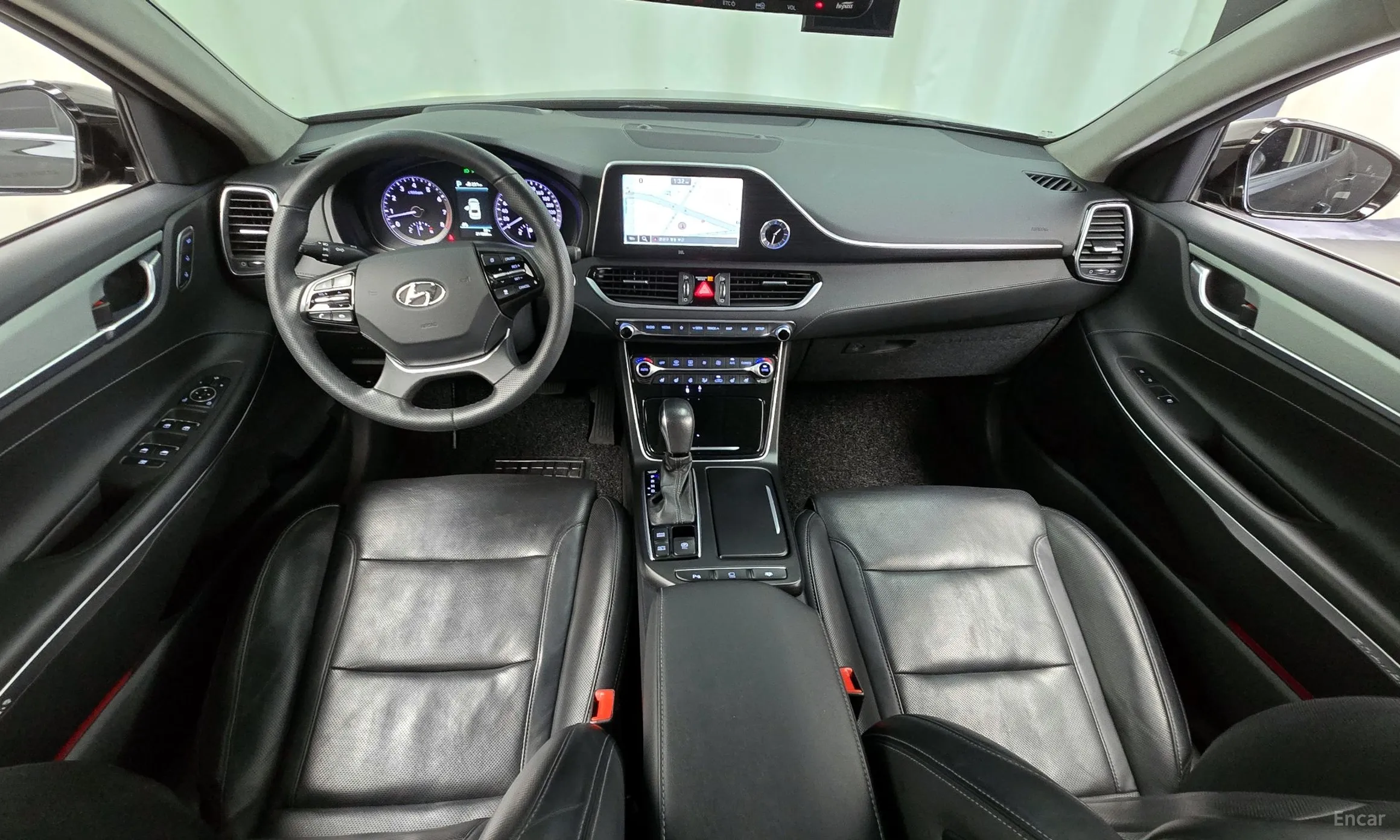 Hyundai Grandeur IG превью 4
