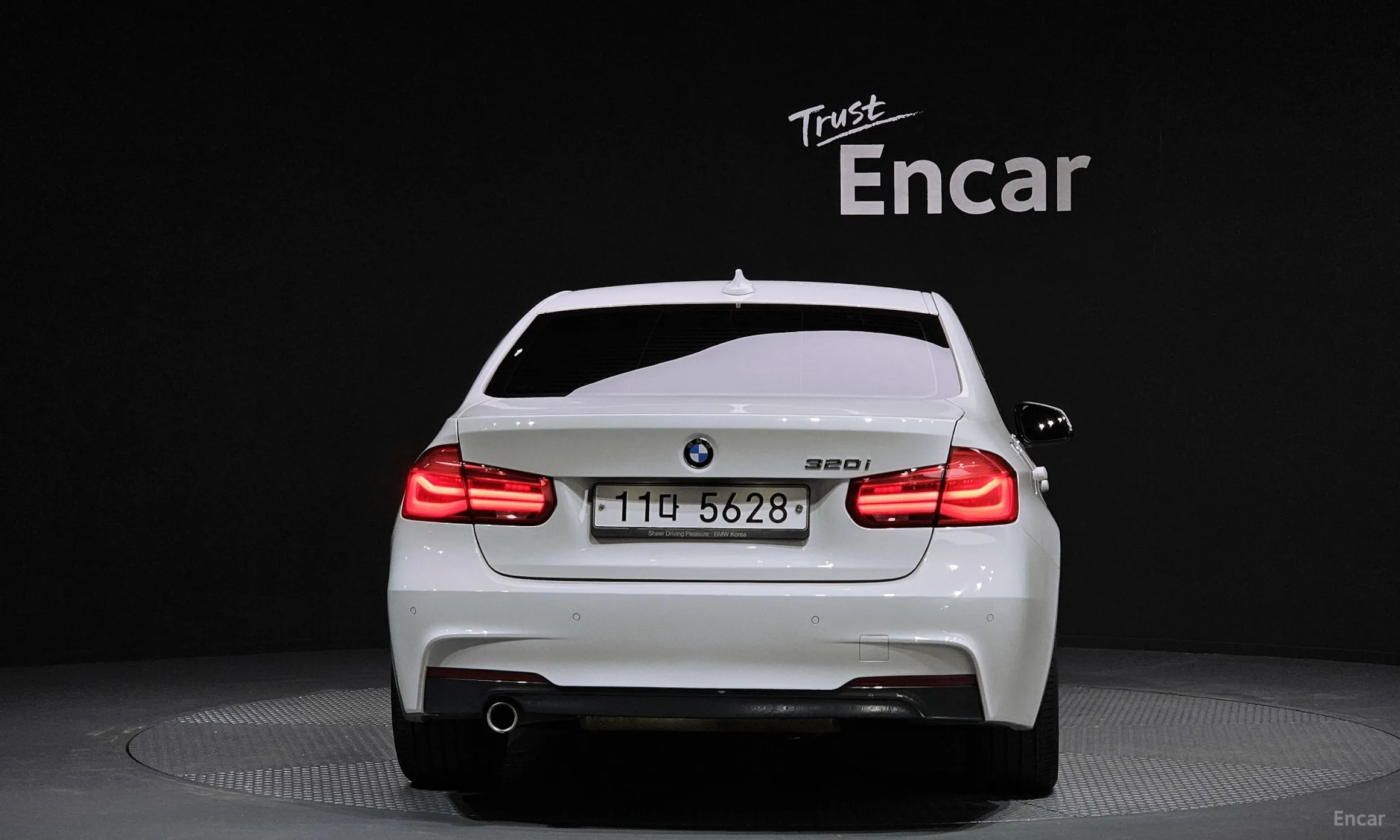 BMW 3 Series (F30) превью 3