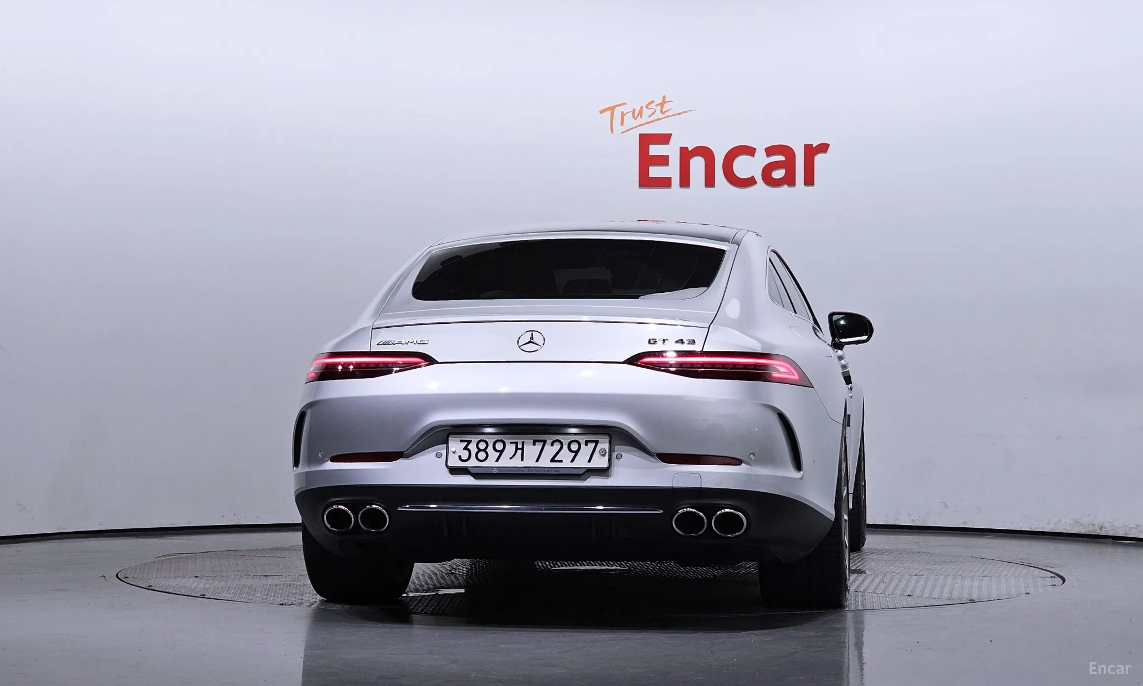 Mercedes Benz AMG GT превью 3