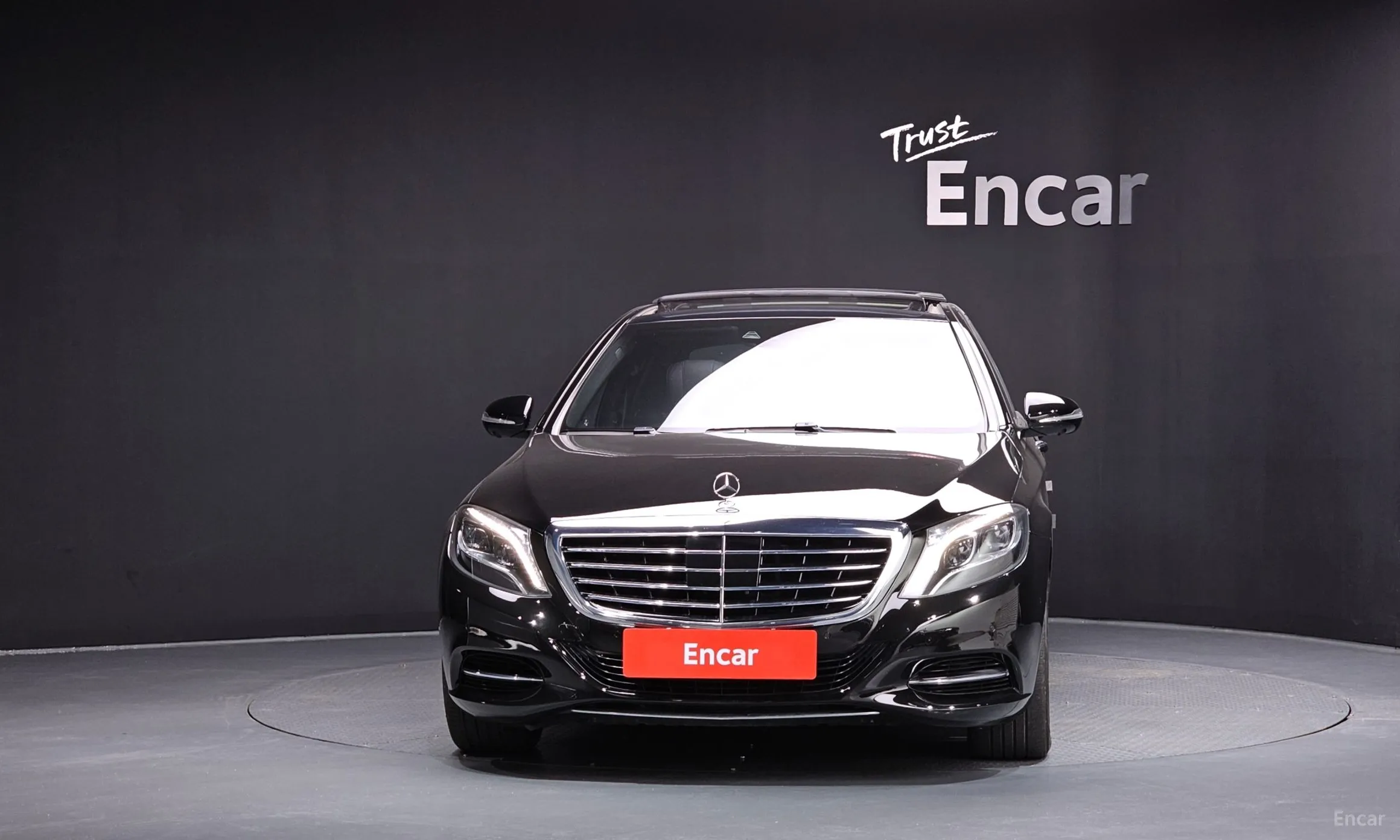 Mercedes Benz S-Class W222