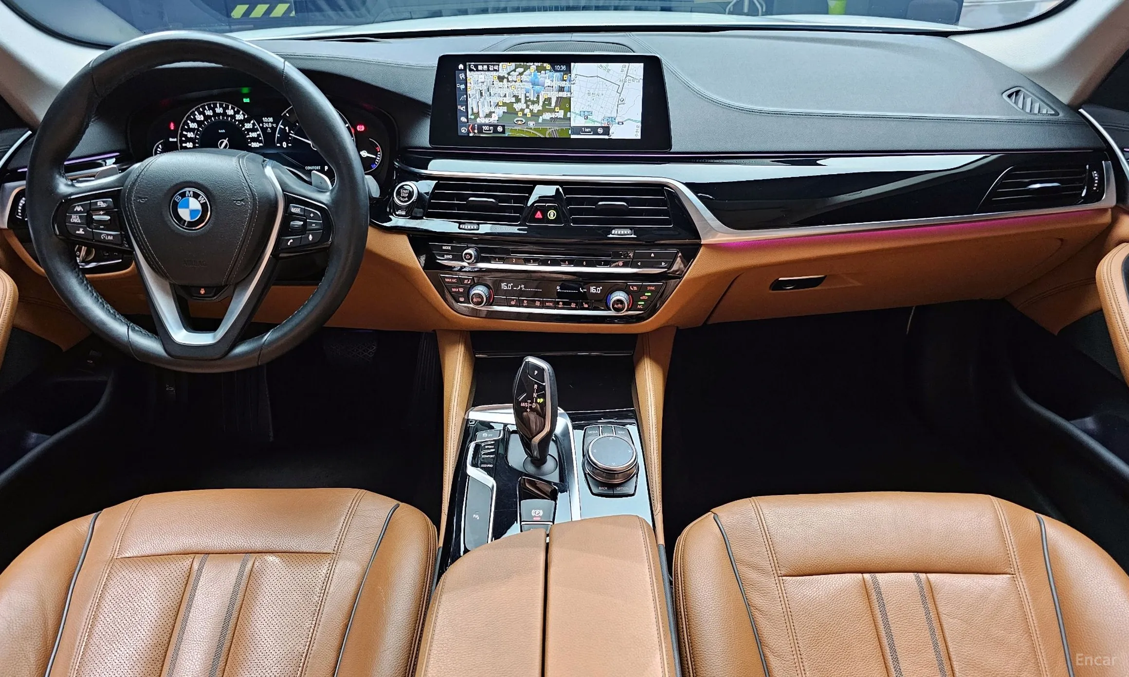 BMW 5 Series (G30) превью 4