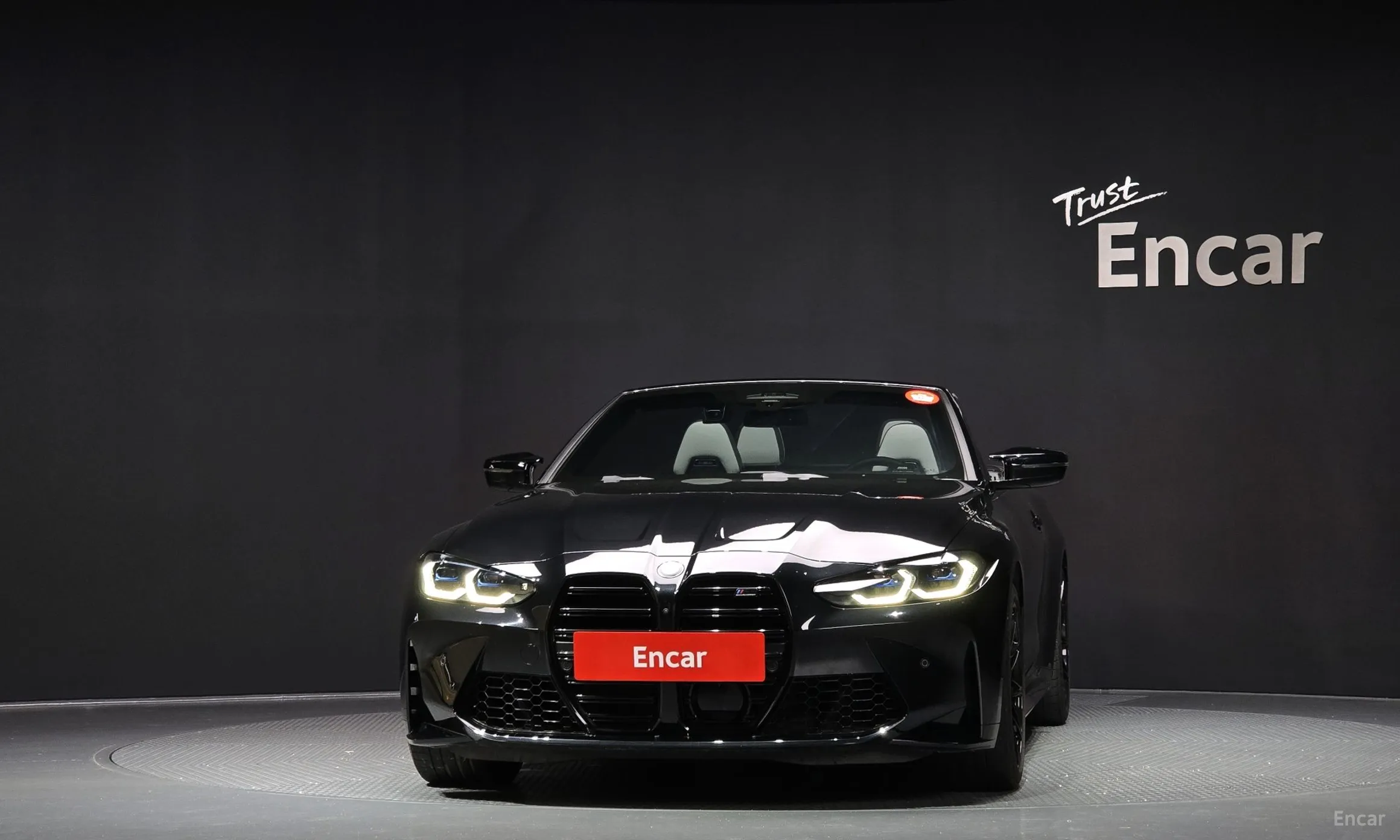 BMW M4 (G82)