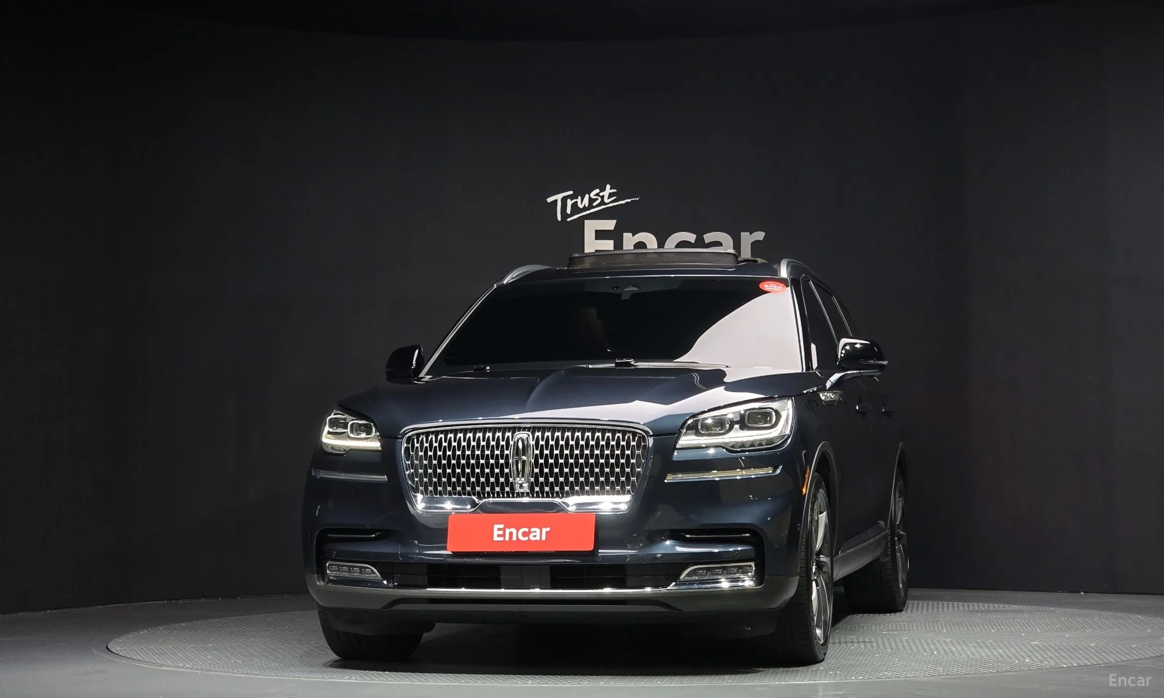 Lincoln Aviator 2nd Generation превью 3