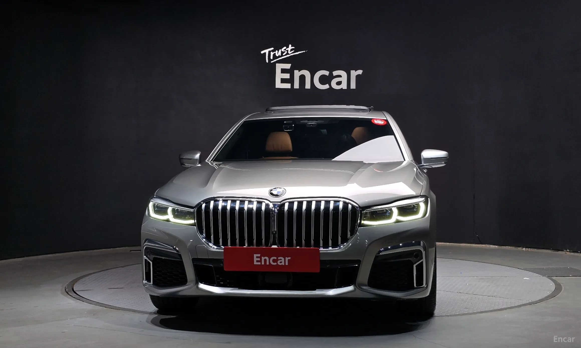 BMW 7 Series (G11) превью 2