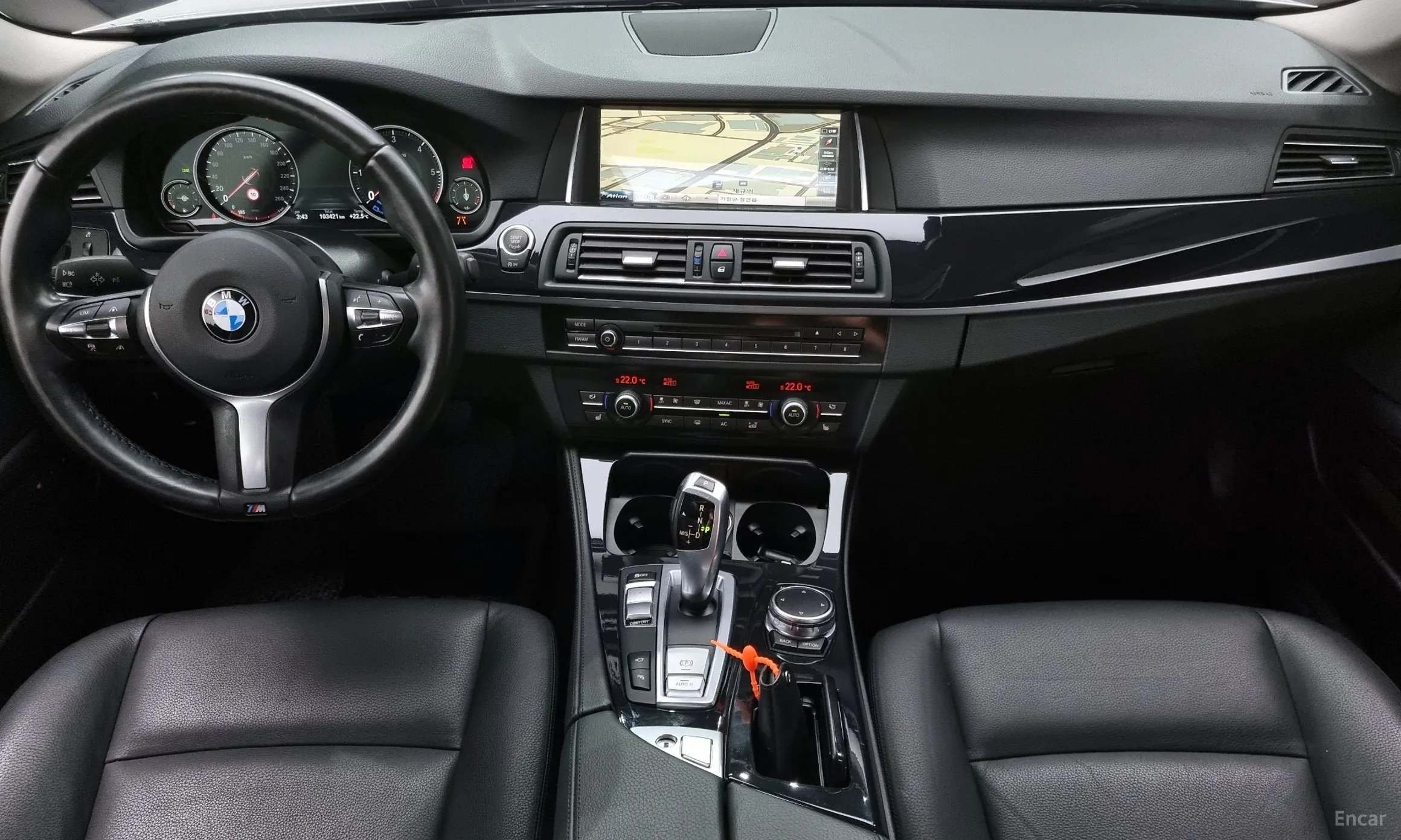 BMW 5 Series (F10) превью 4