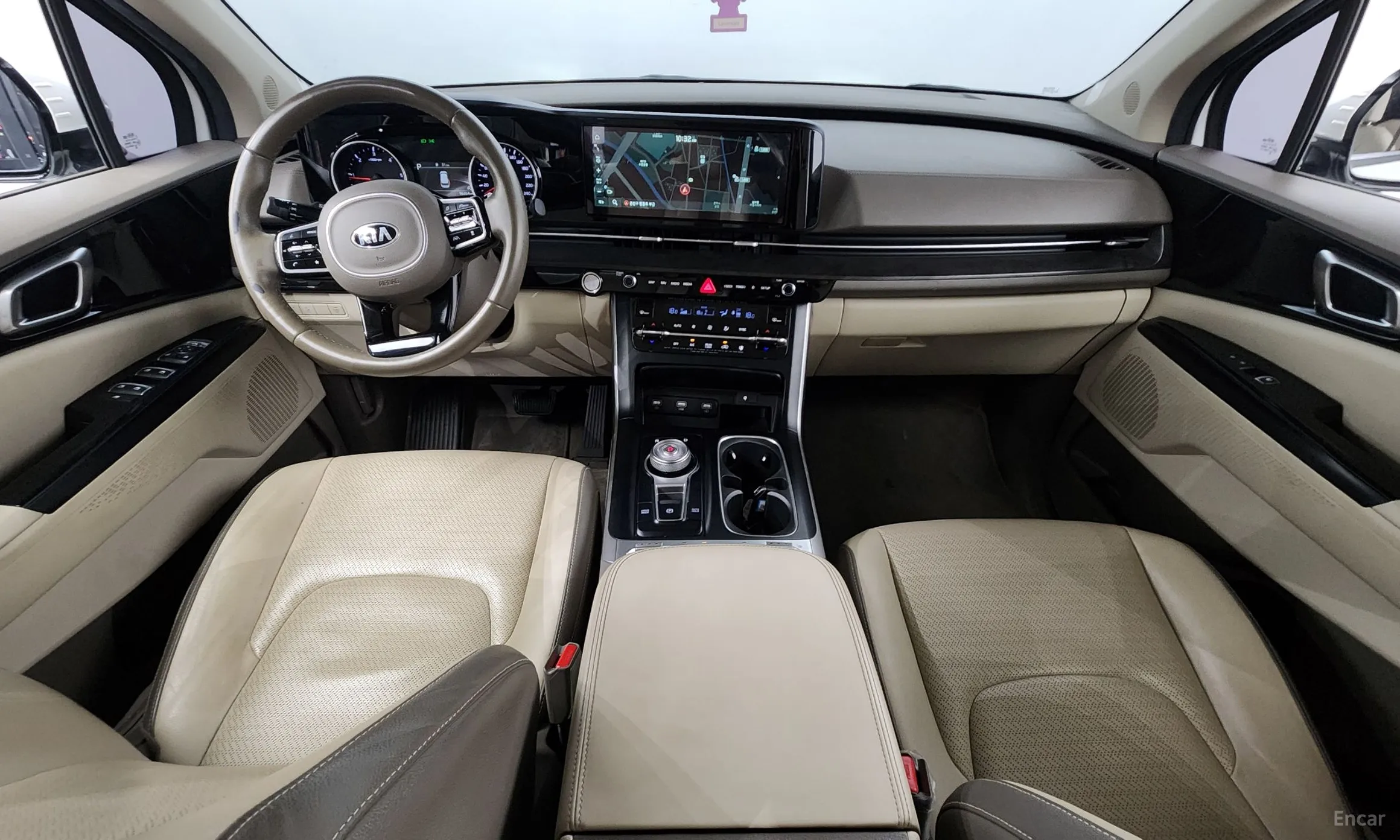 Kia Carnival Gen 4 превью 4