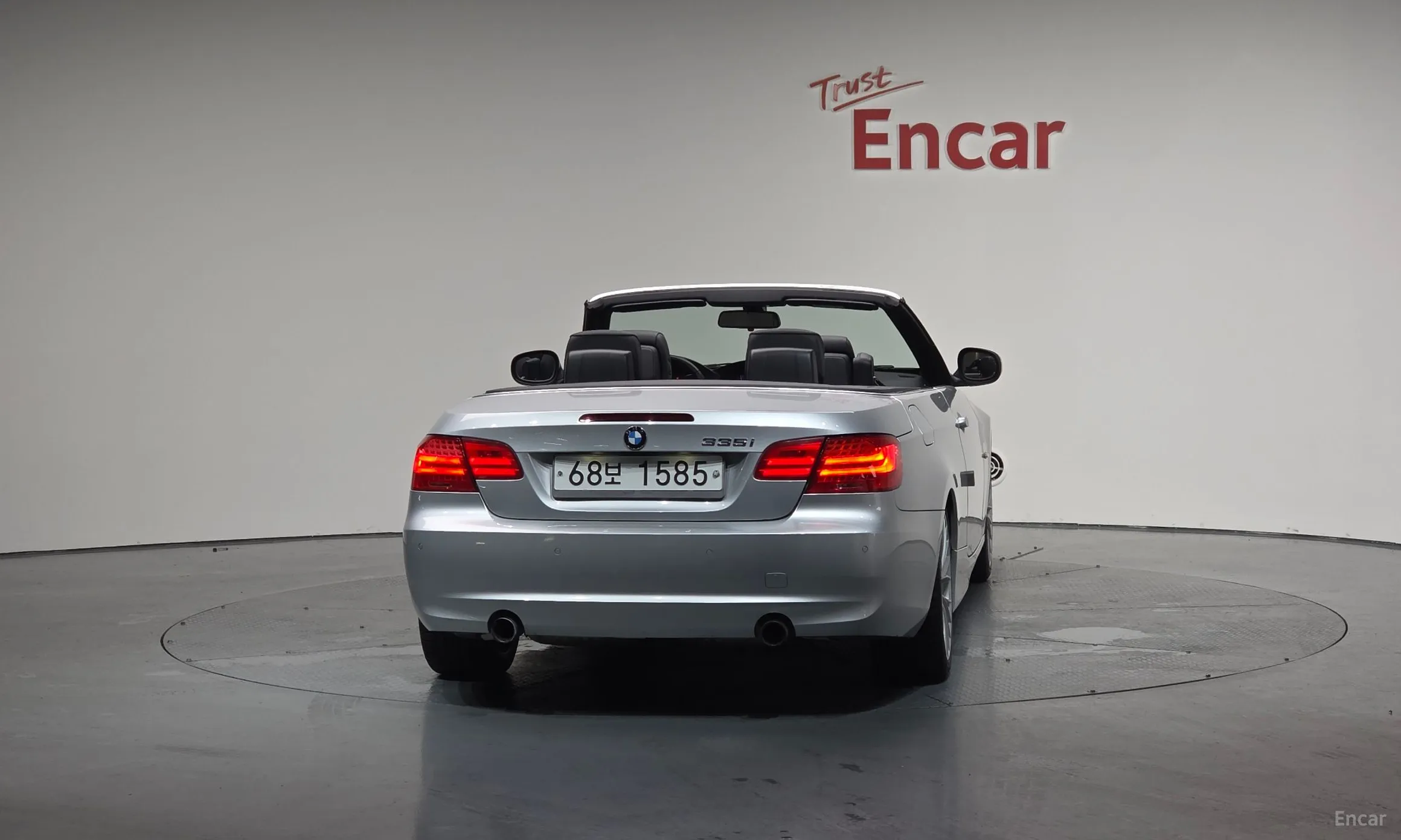 BMW 3 Series (E90) превью 3