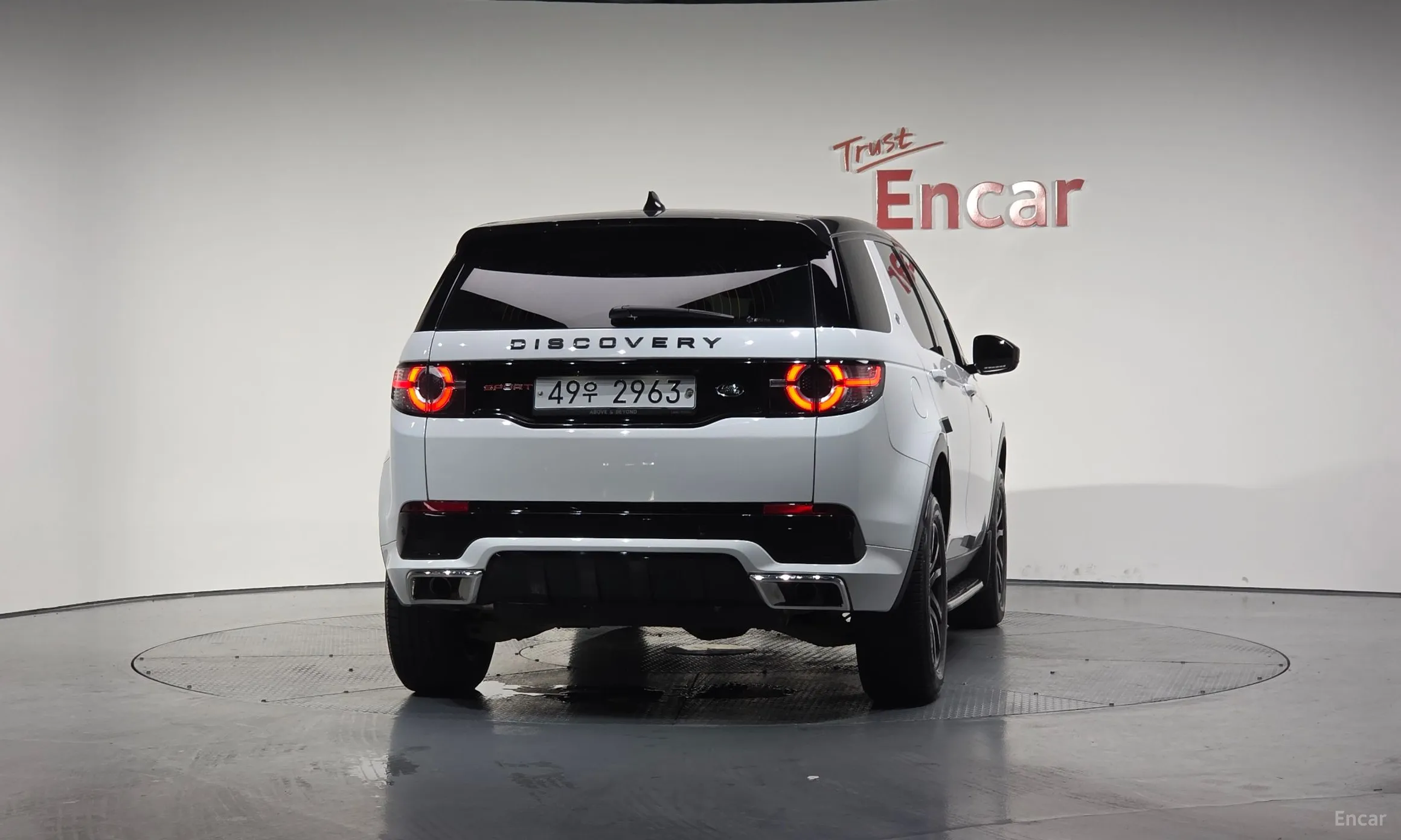 Land Rover Discovery Sports превью 3