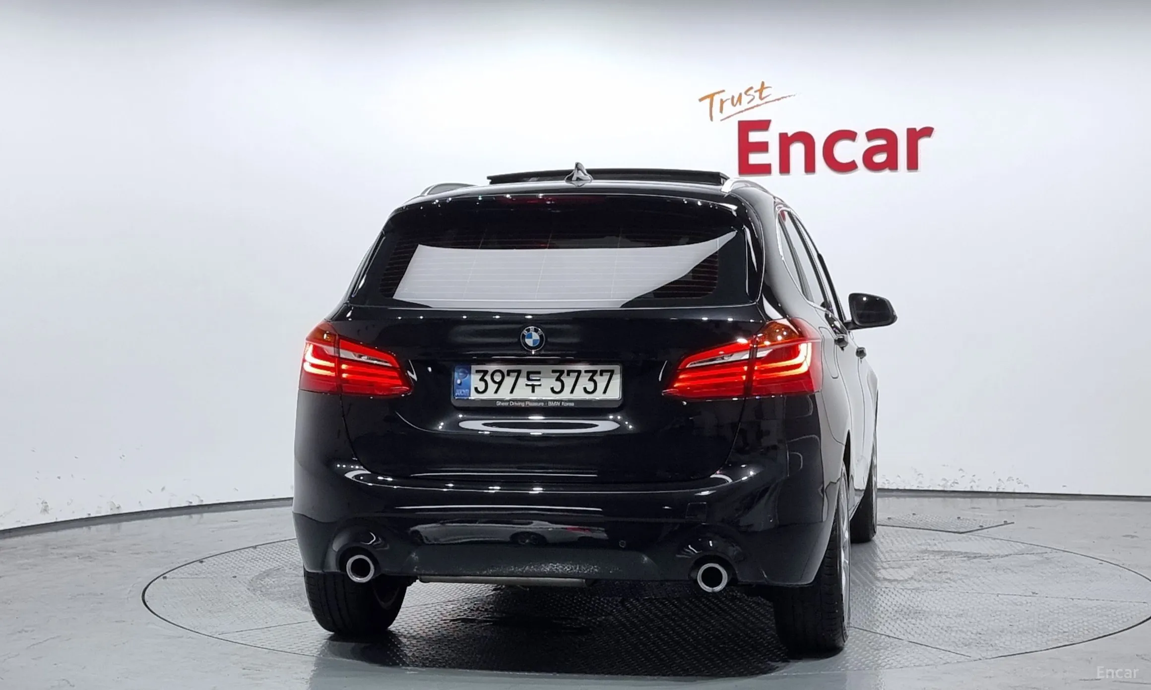BMW 2-Series Active Tourer (F45) превью 3