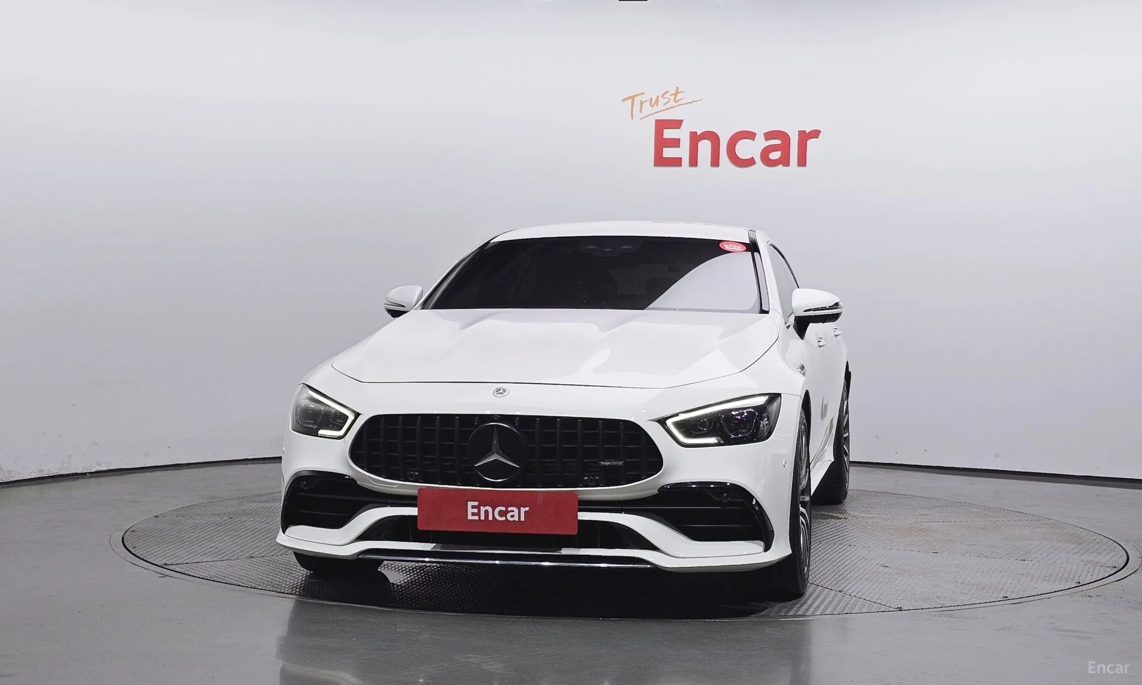 Mercedes Benz AMG GT превью 2