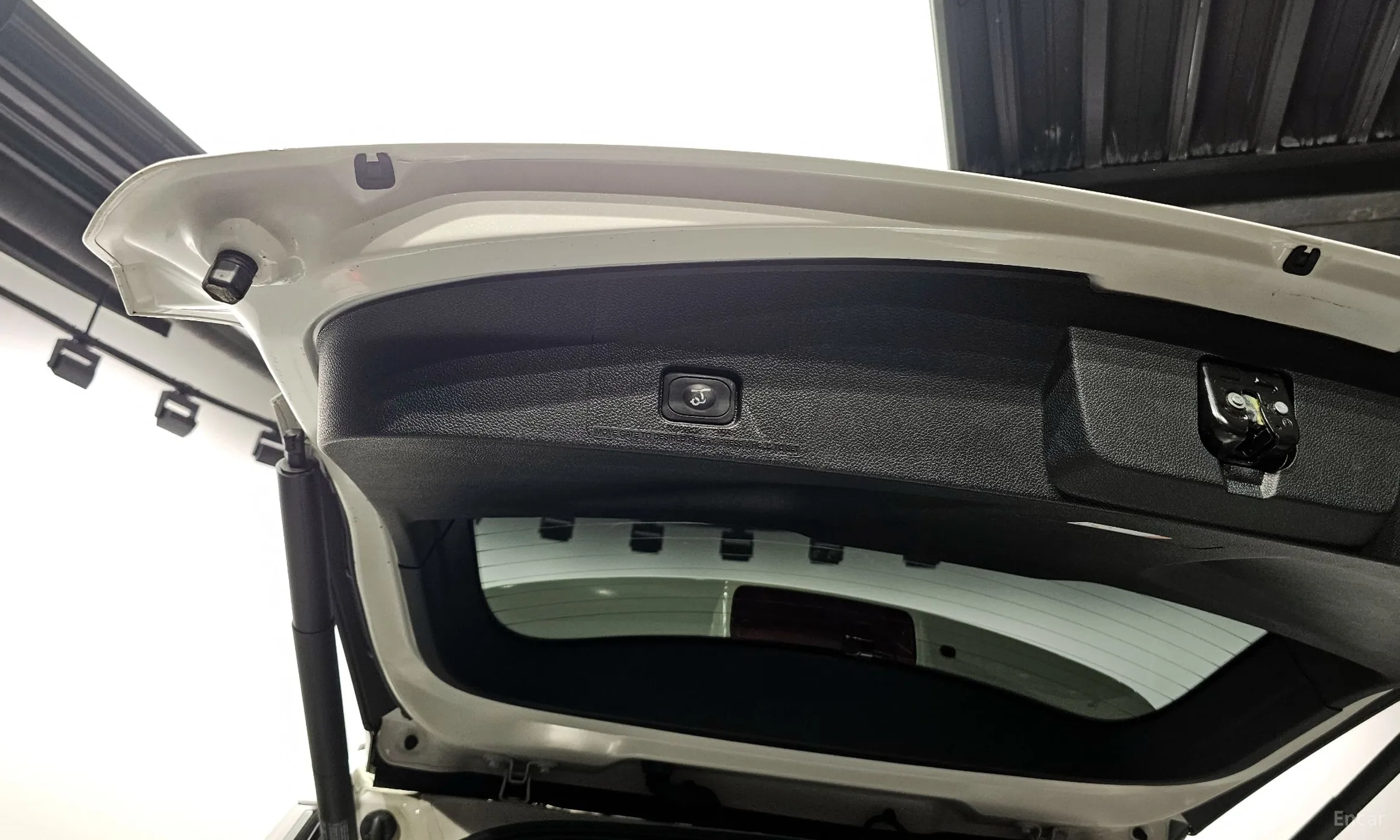 Ford Explorer превью 20