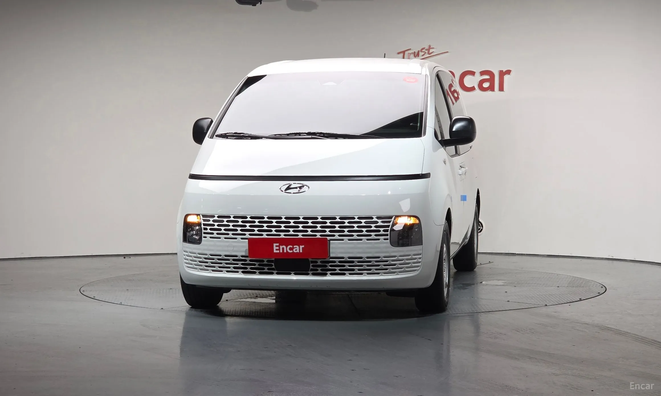 Hyundai Staria превью 2