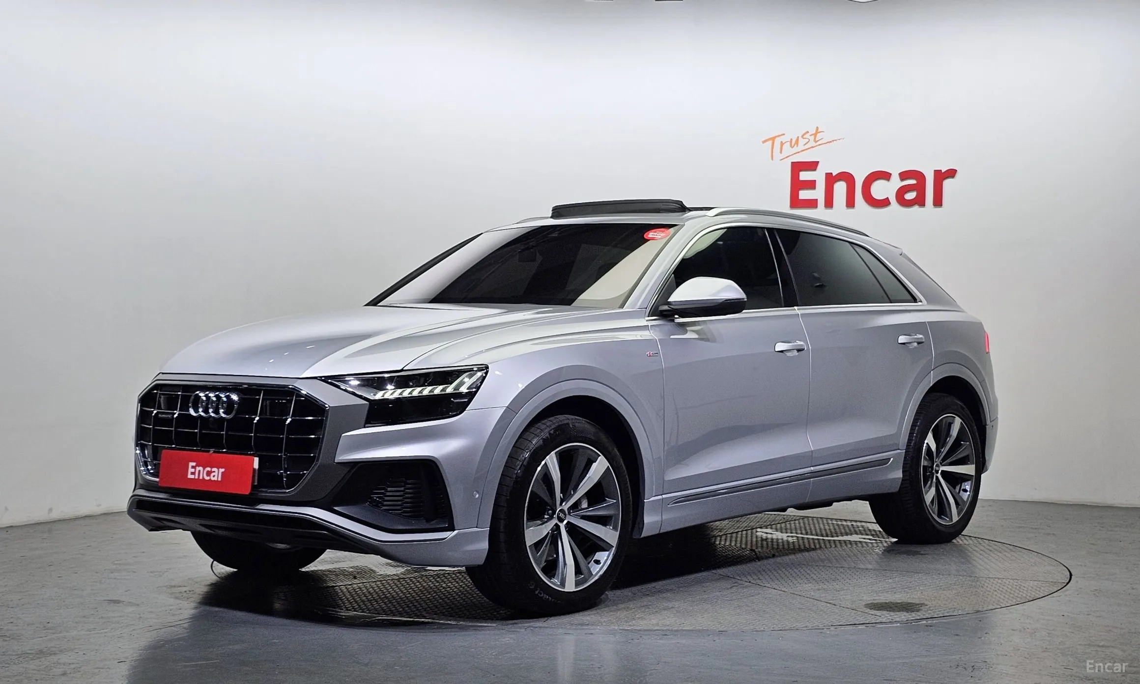 Audi Q8 (4M)