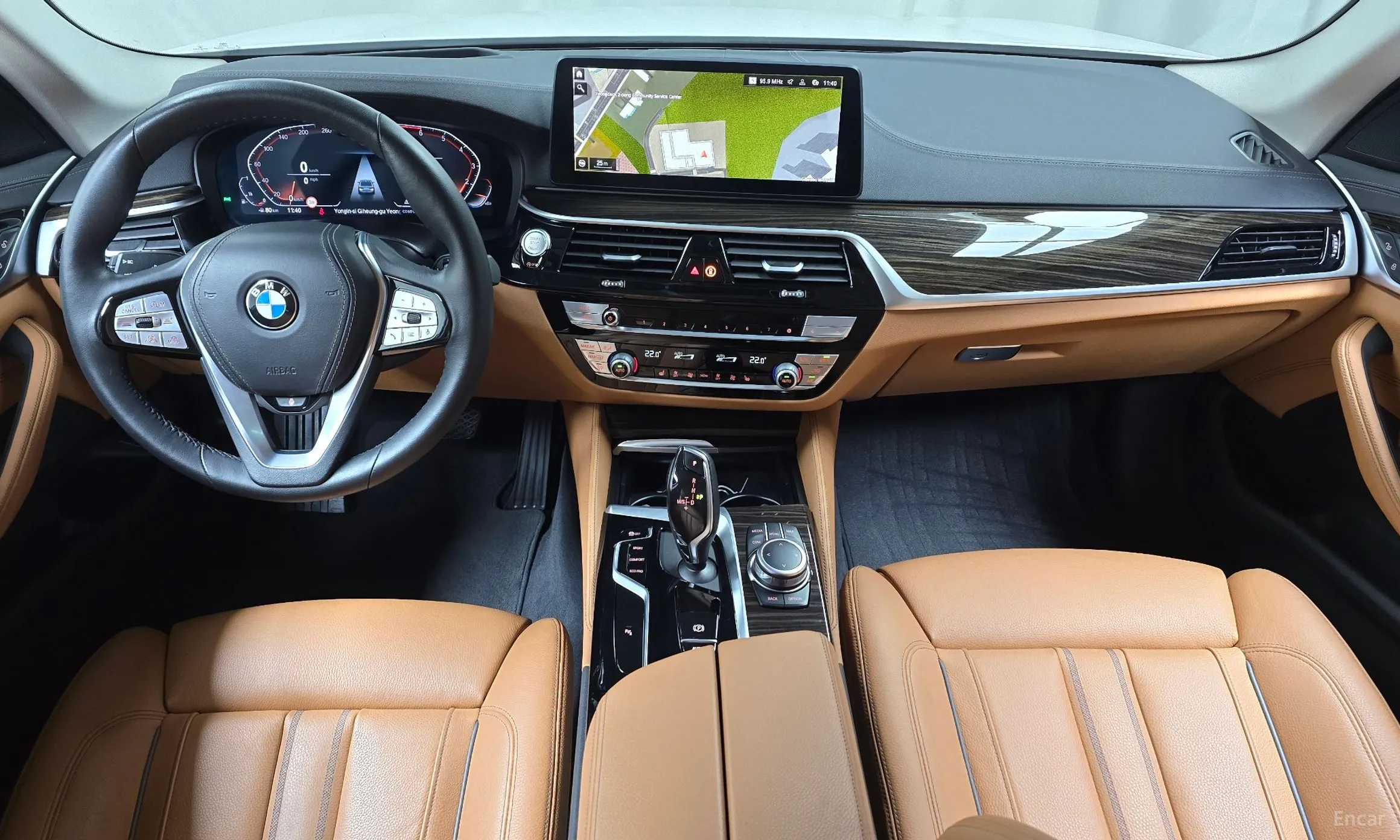 BMW 5 Series (G30) превью 4