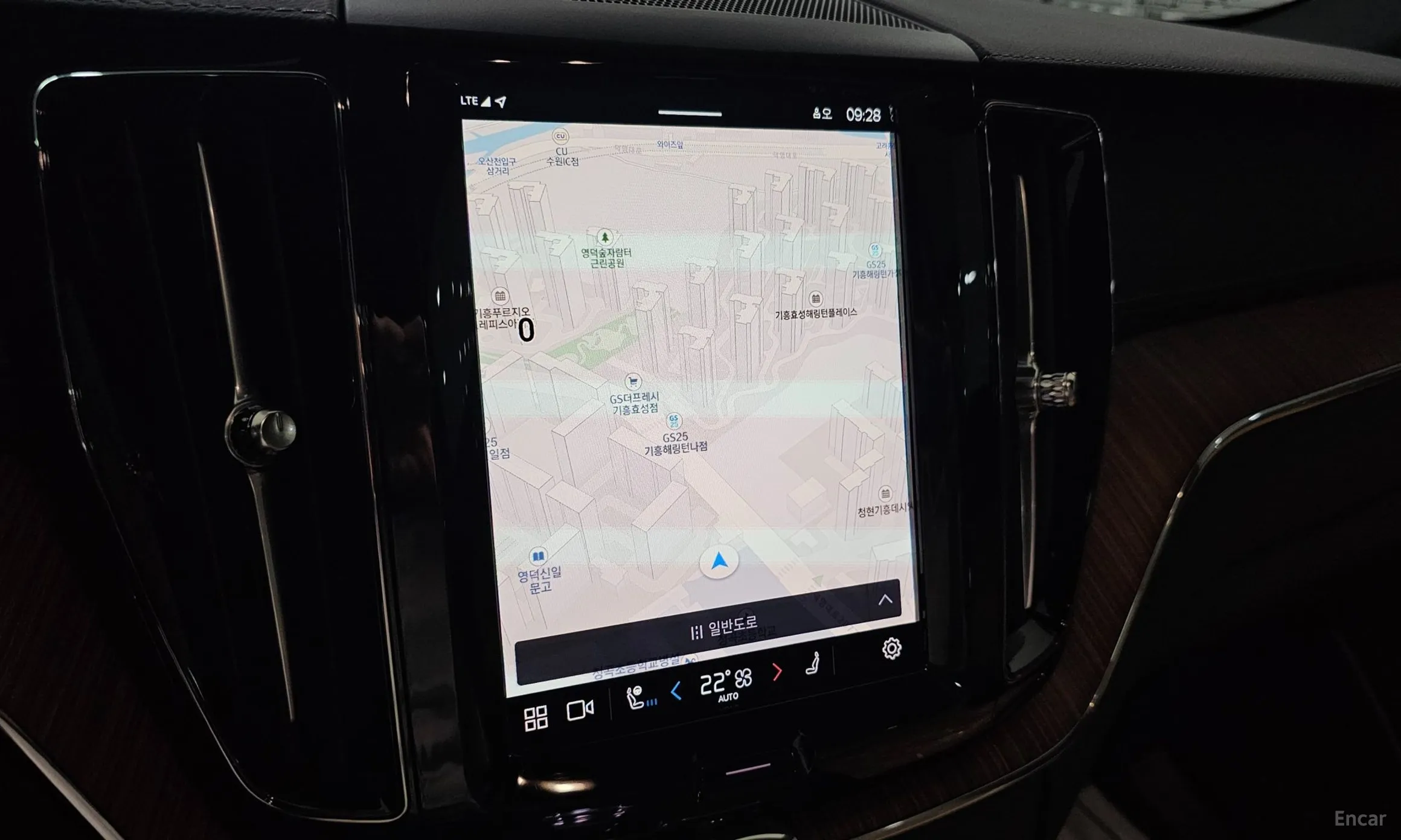 Volvo XC60 Gen 2 превью 14
