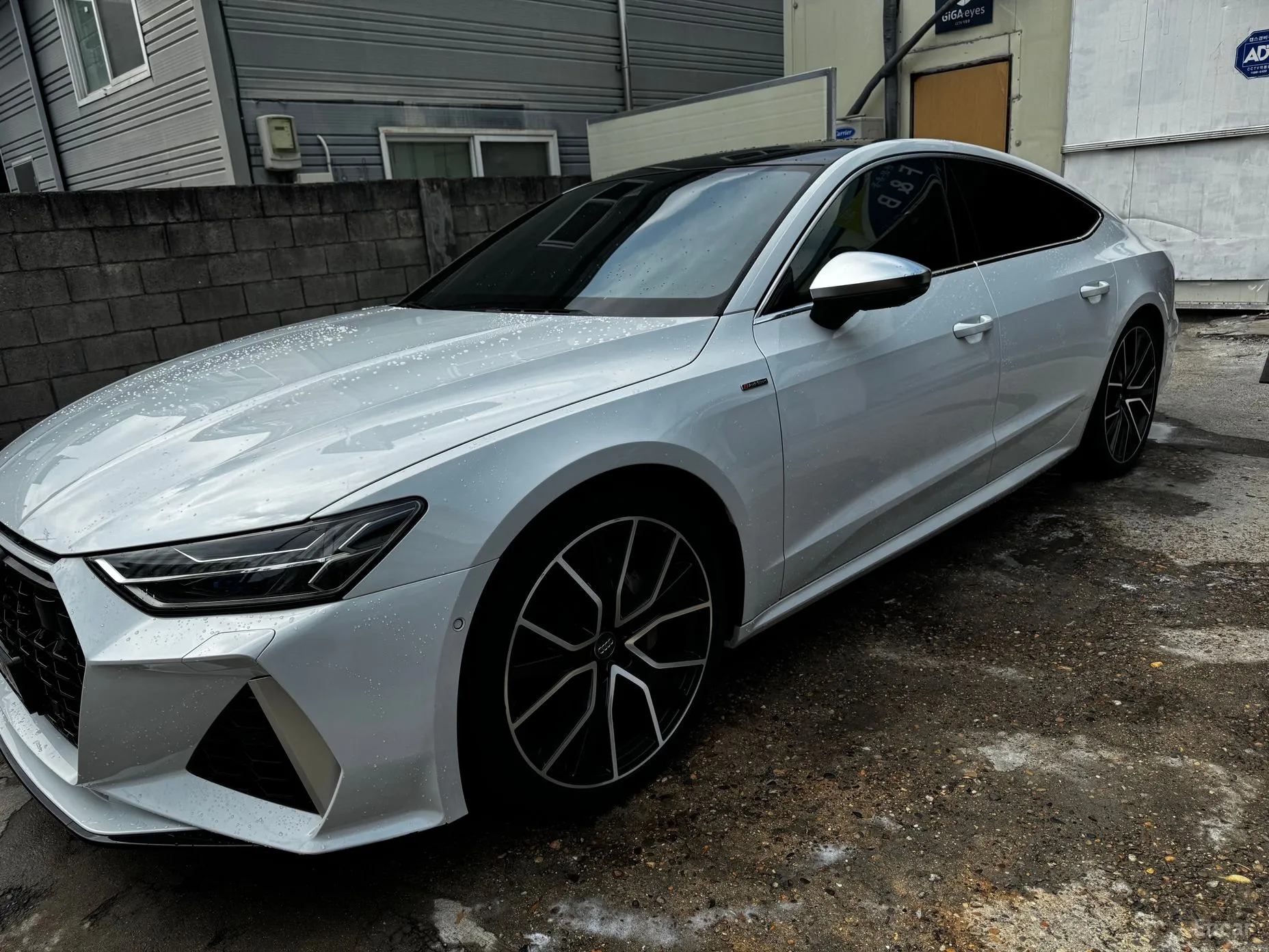 Audi A7 (4K)