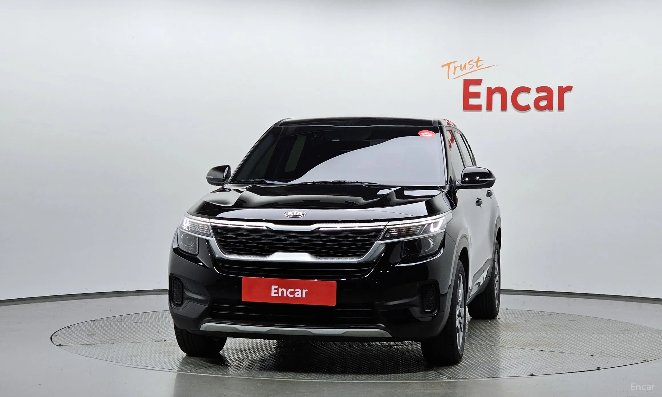 Kia Seltos превью 2