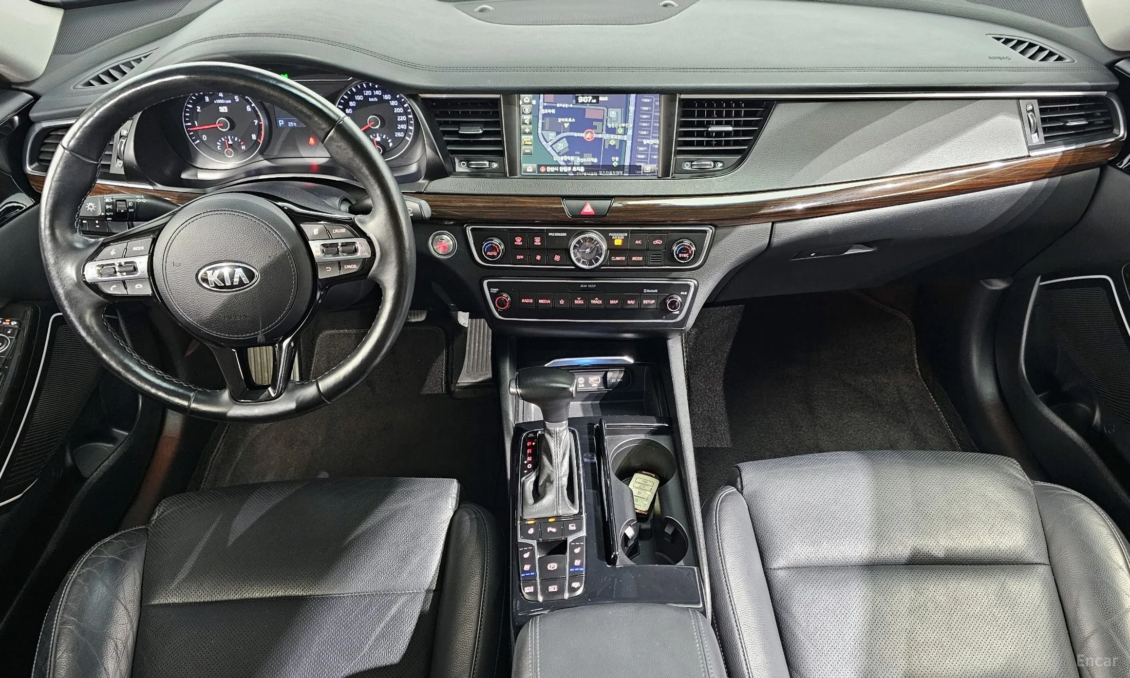 Kia K7 превью 4