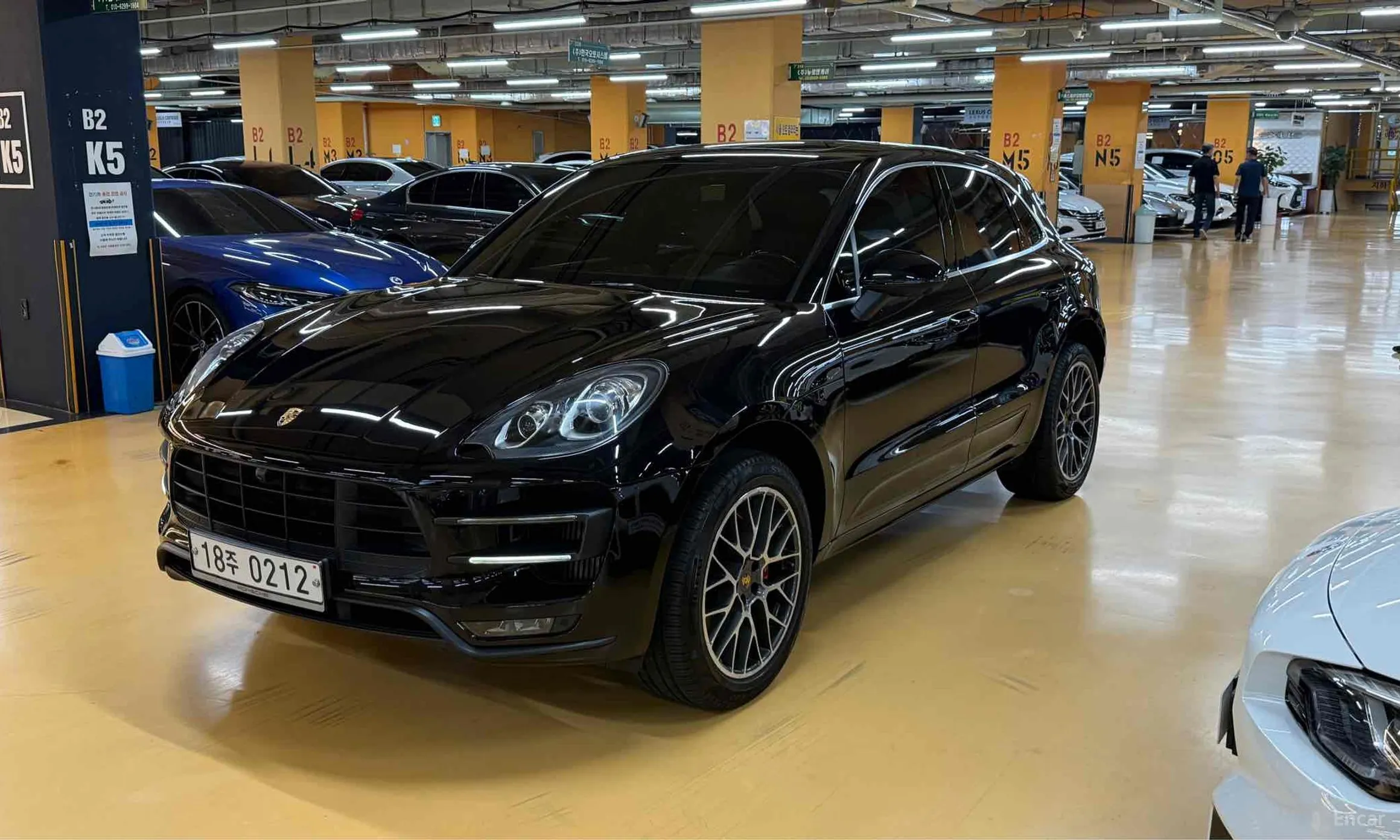 Porsche Macan превью 2