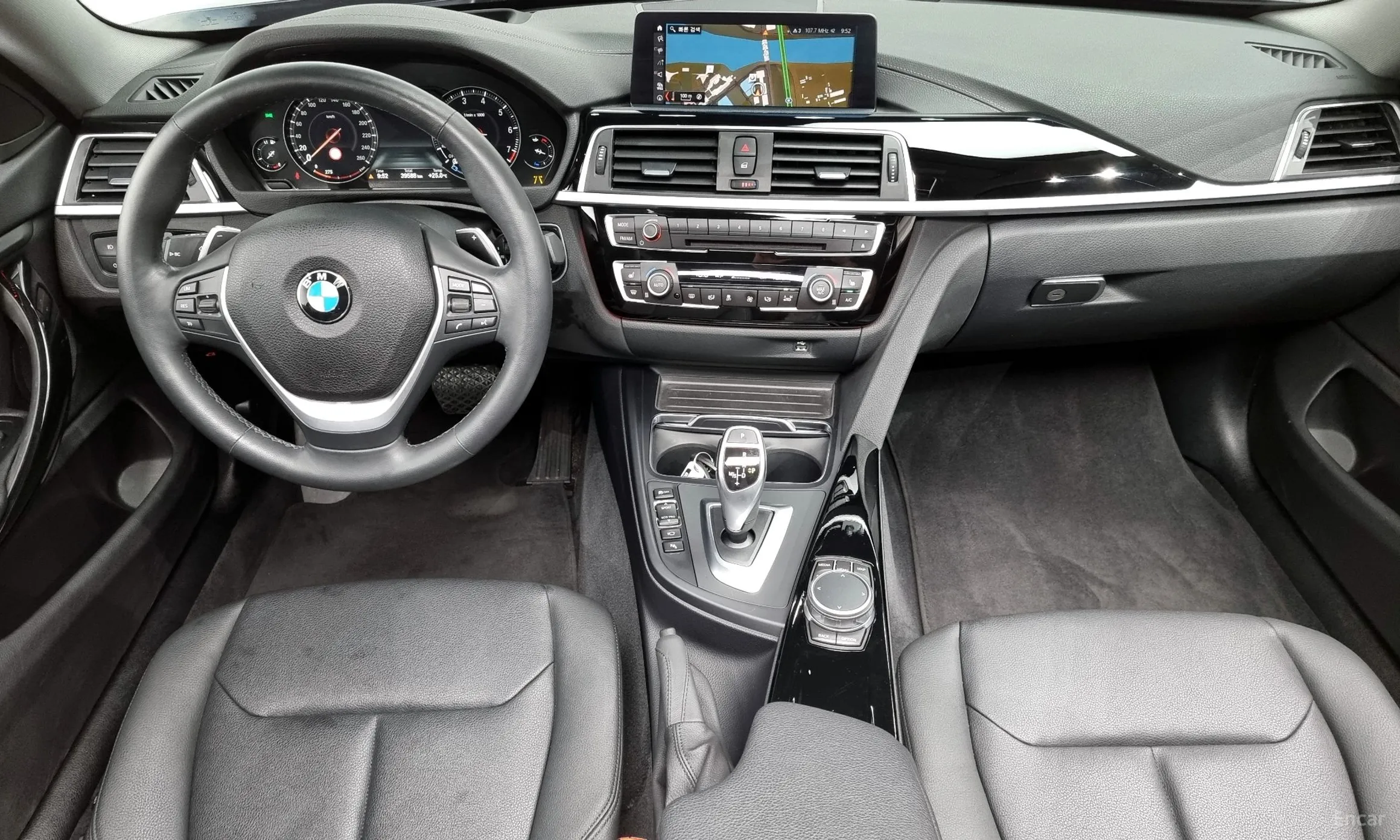 BMW Series 4 (F32) превью 4